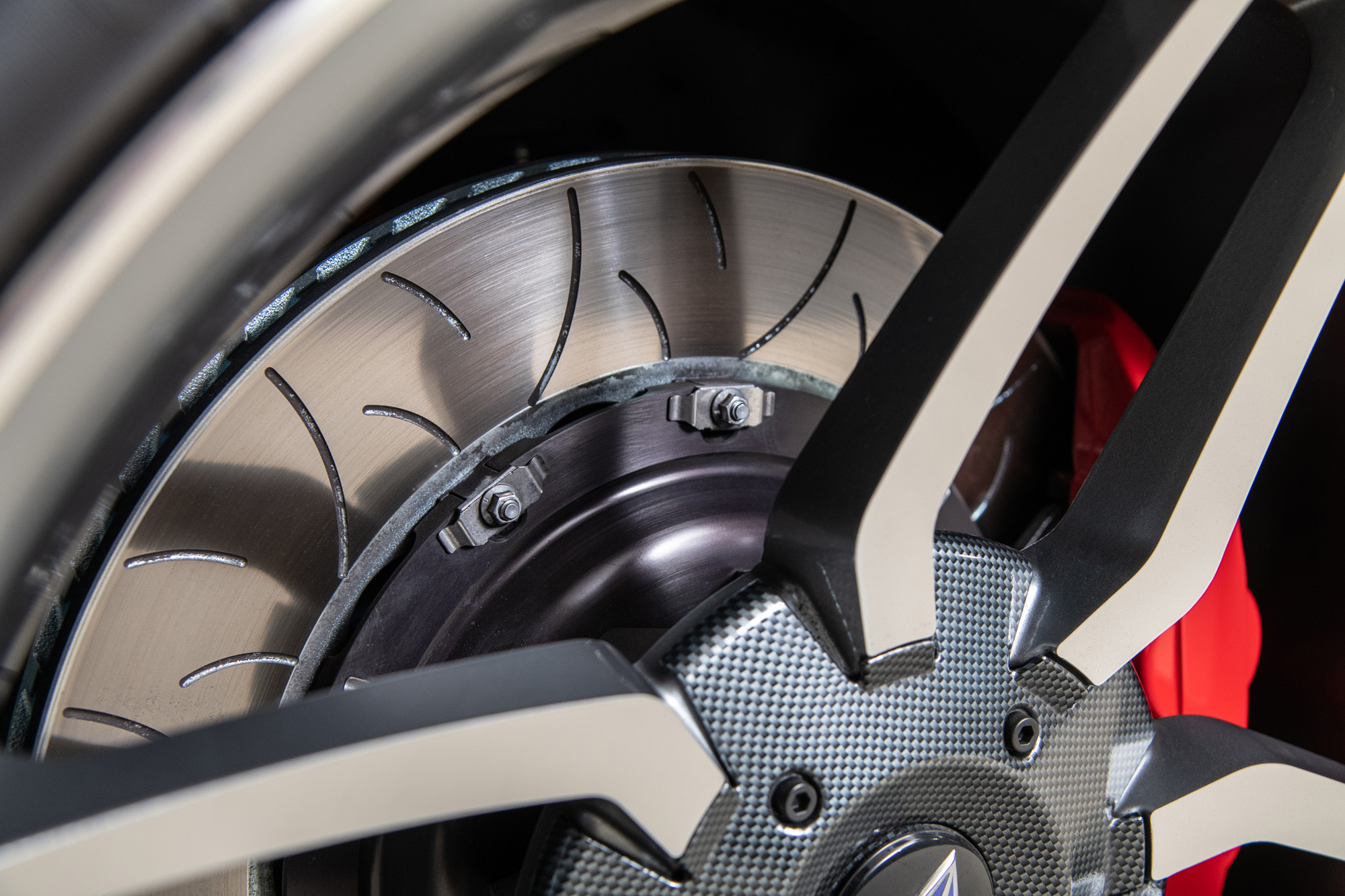 2018 VLF Force 1 V10 2018 VLF Force 1 V10 , GRAY, VIN 1C3ADEAZ0FV510187, MILEAGE 1078