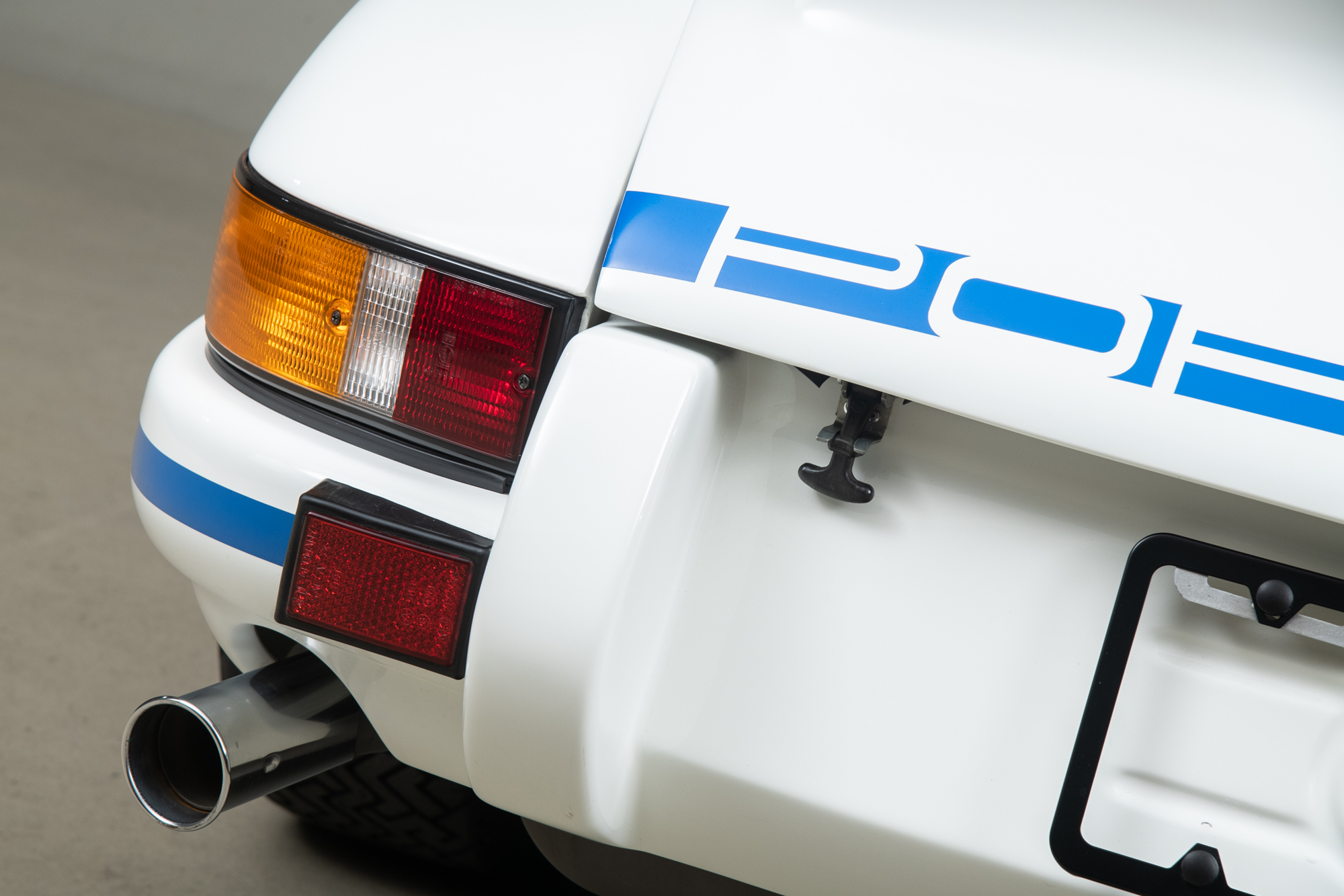 1973 Porsche 911 Carrera RS 1973 Porsche 911 Carrera RS , GRAND PRIX WHITE, VIN 9113600096, MILEAGE 91715