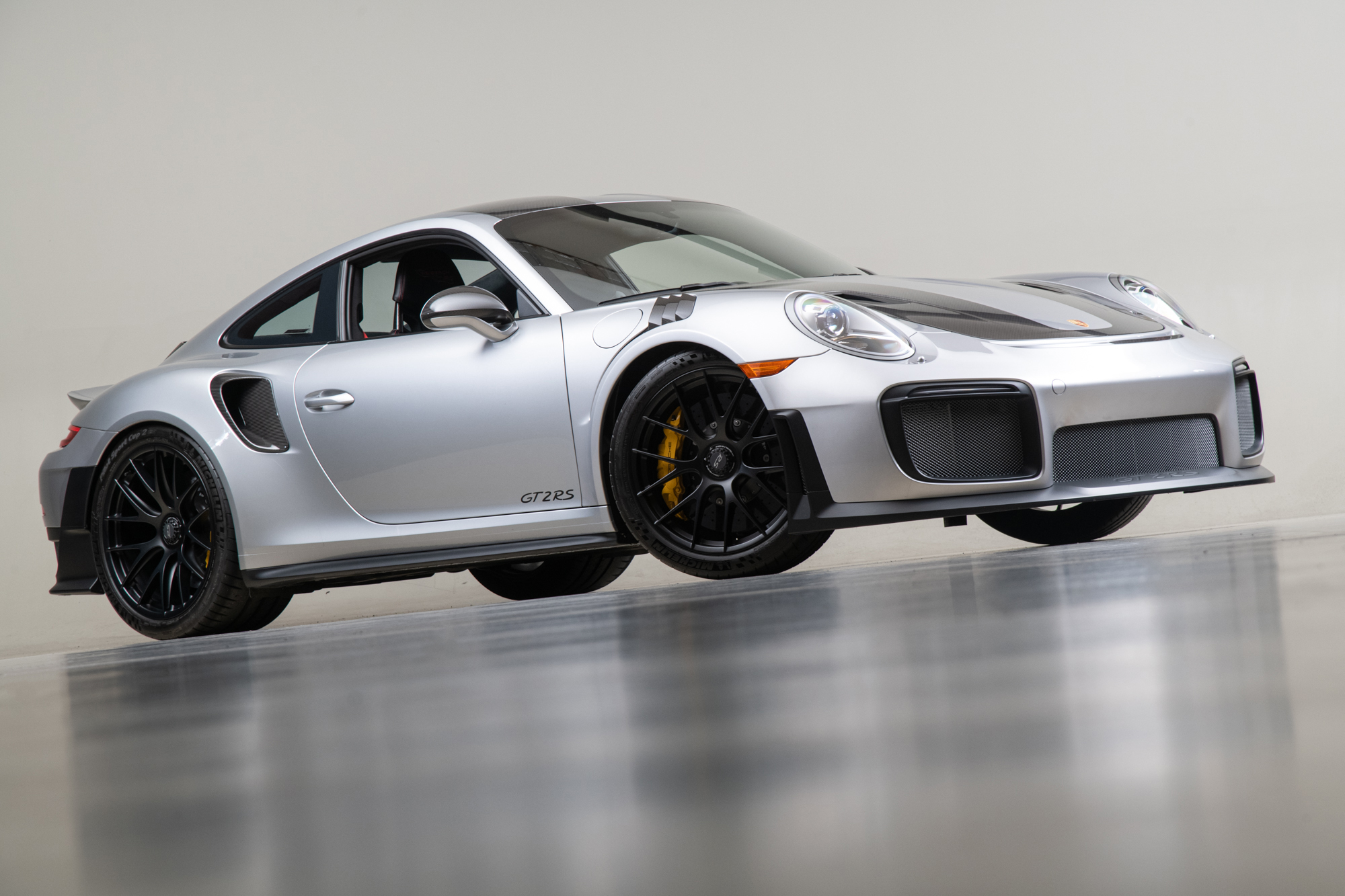 2018 Porsche GT2RS , SILVER, VIN WP0AE2A94JS185917, MILEAGE 719