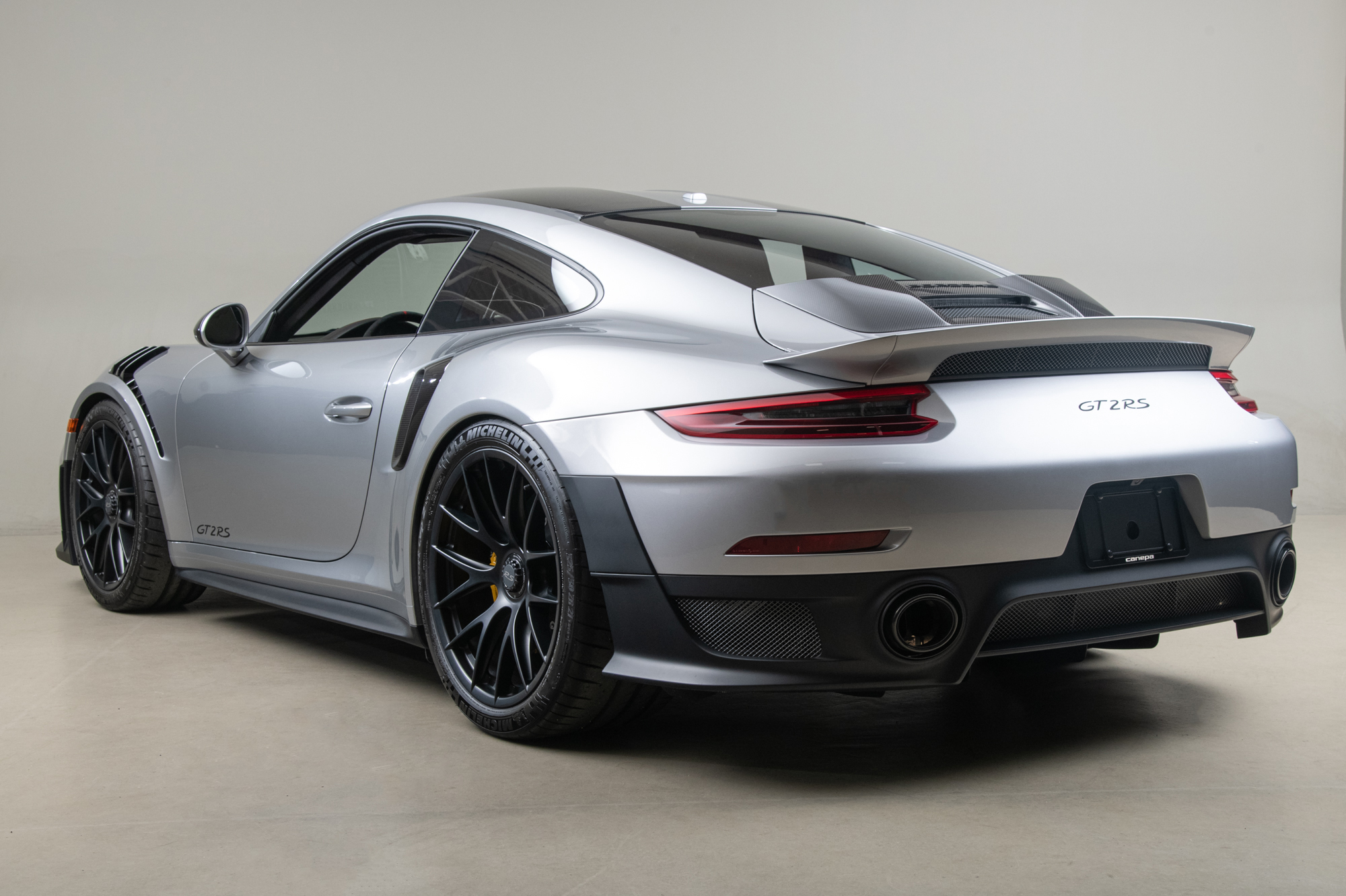 2018 Porsche GT2RS , SILVER, VIN WP0AE2A94JS185917, MILEAGE 719