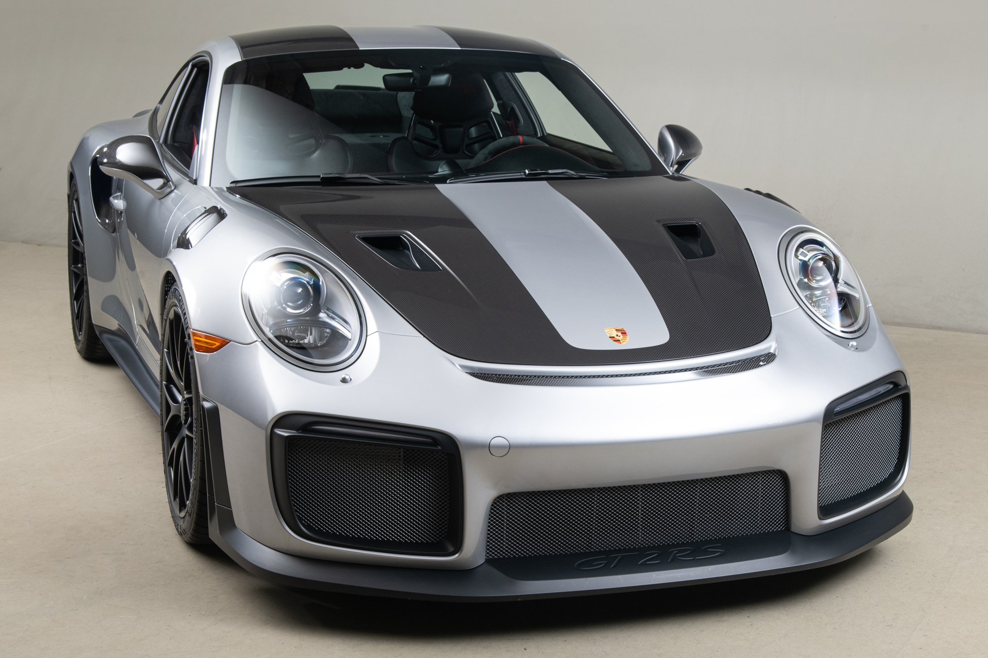2018 Porsche GT2RS , SILVER, VIN WP0AE2A94JS185917, MILEAGE 719