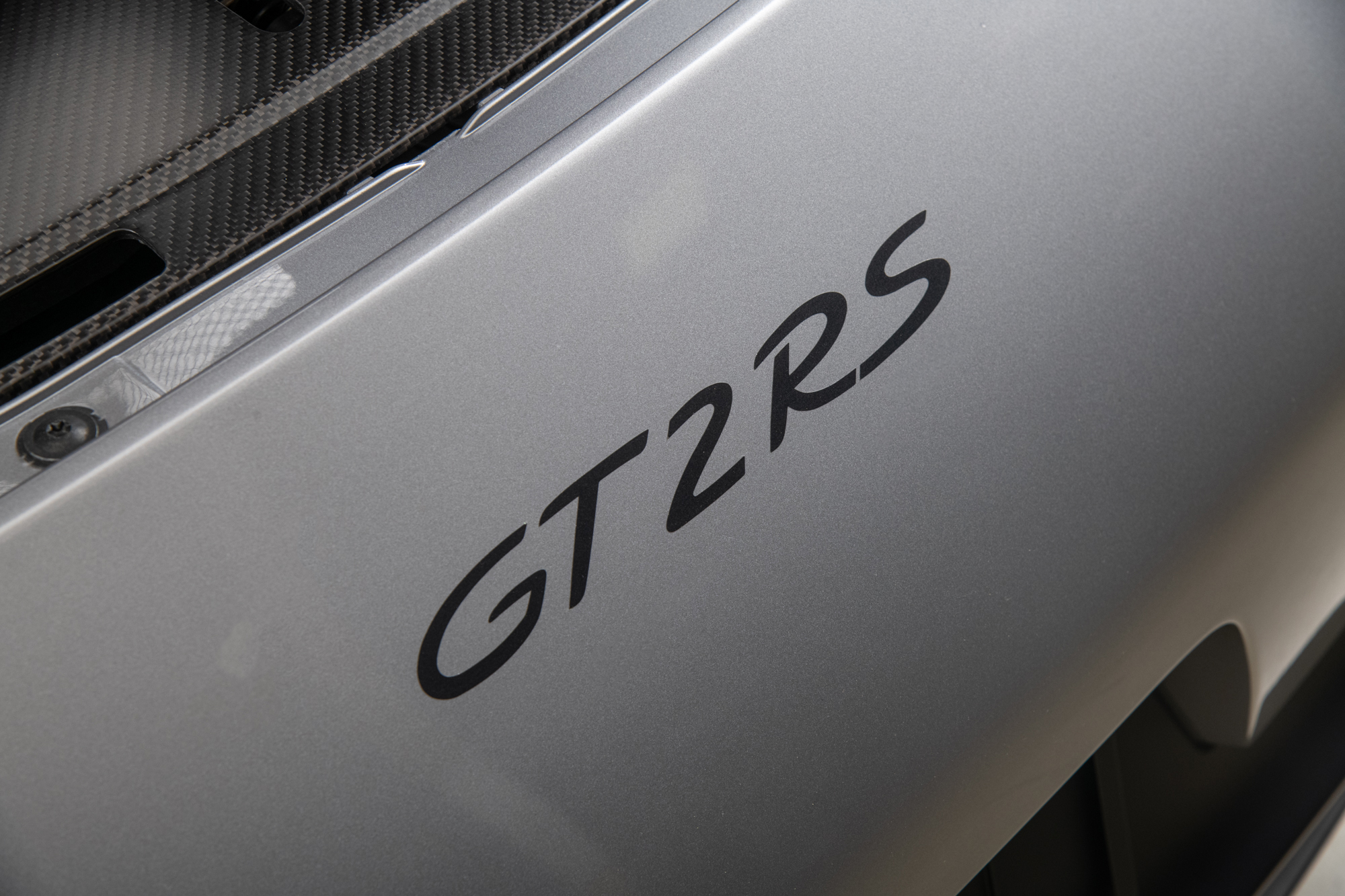 2018 Porsche GT2RS , SILVER, VIN WP0AE2A94JS185917, MILEAGE 719