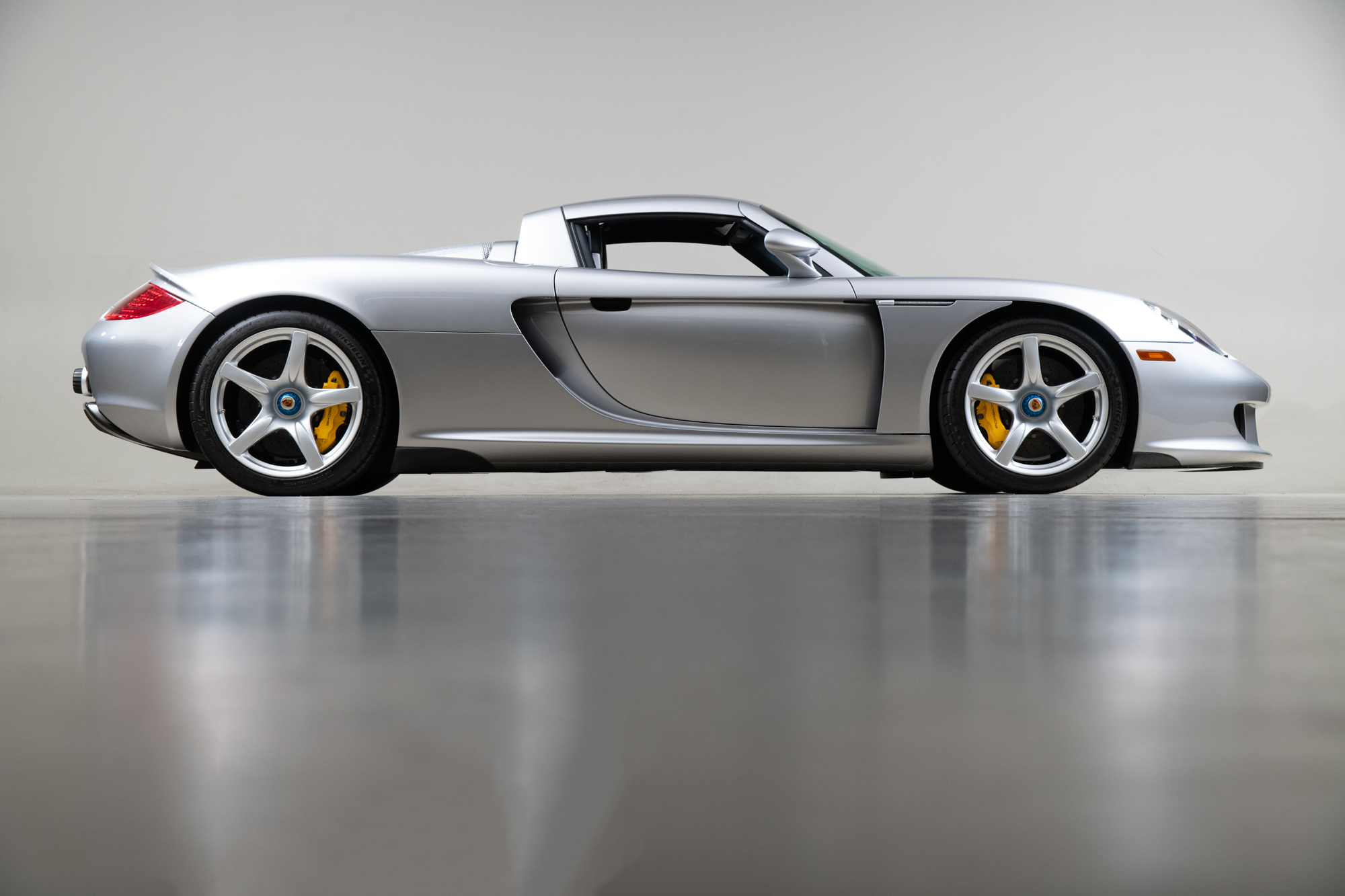 2004 Porsche Carrera GT , SILVER, VIN WP0CA29864L001172, MILEAGE 1992