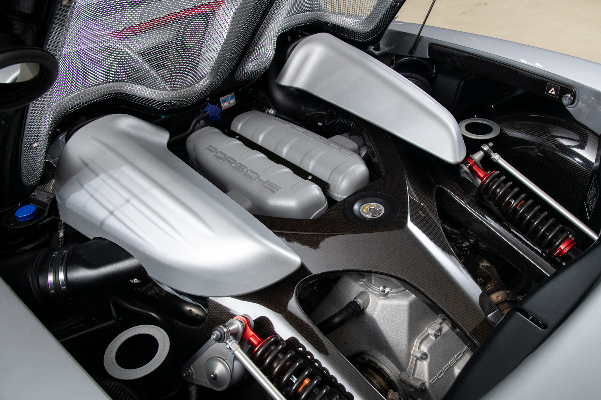 2004 Porsche Carrera GT , SILVER, VIN WP0CA29864L001172, MILEAGE 1992
