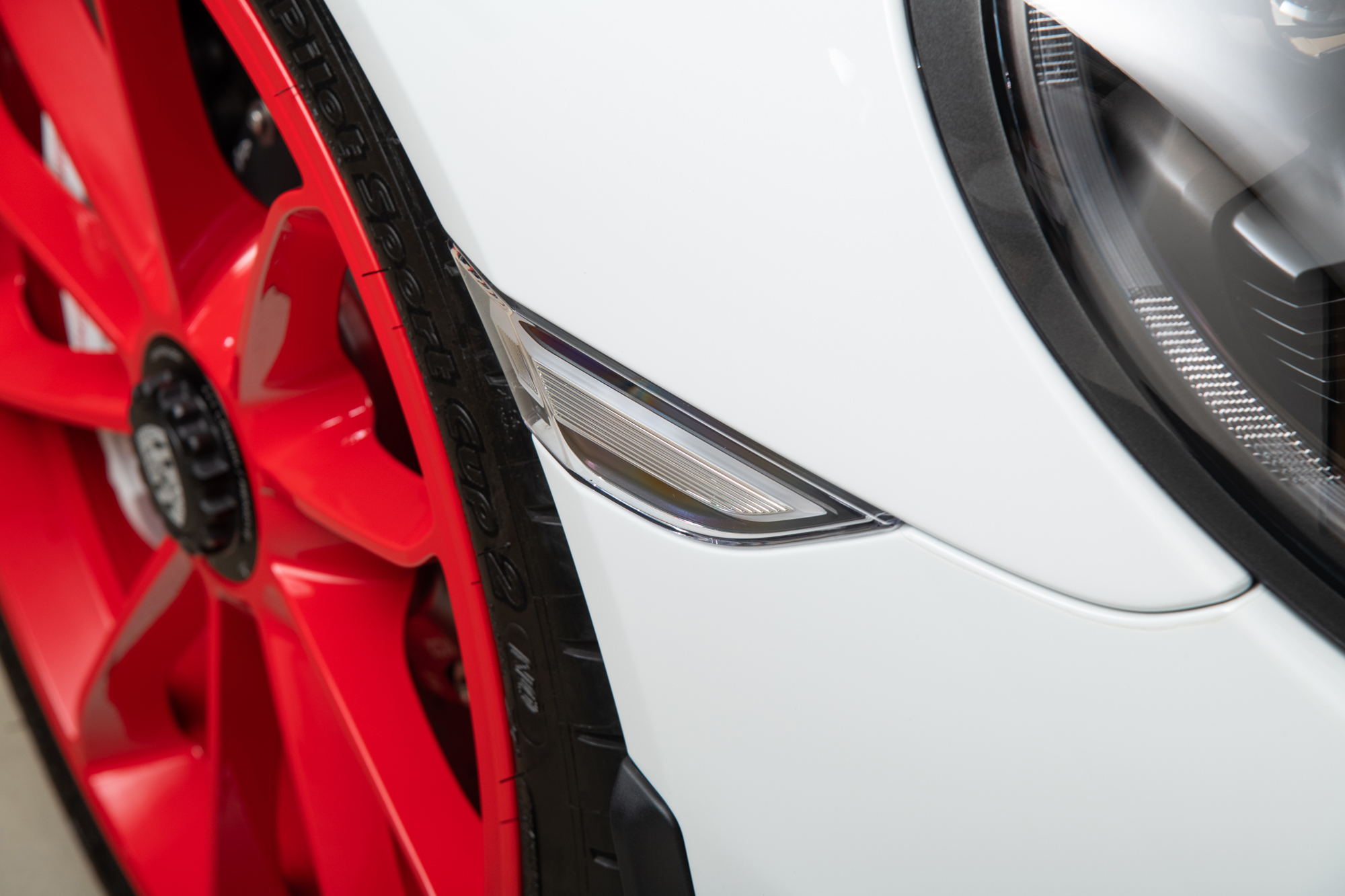 2016 Porsche 911R , WHITE, VIN WP0AF2A94GS195336, MILEAGE 874