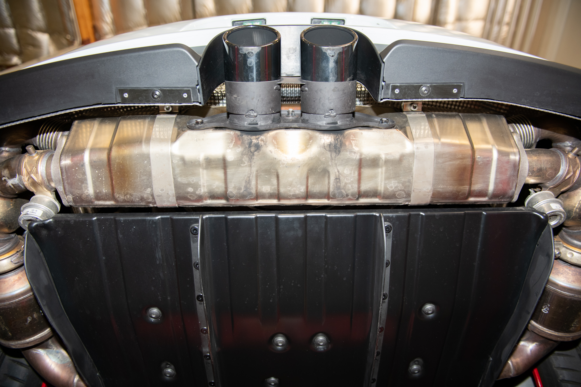 2016 Porsche 911R , WHITE, VIN WP0AF2A94GS195336, MILEAGE 874