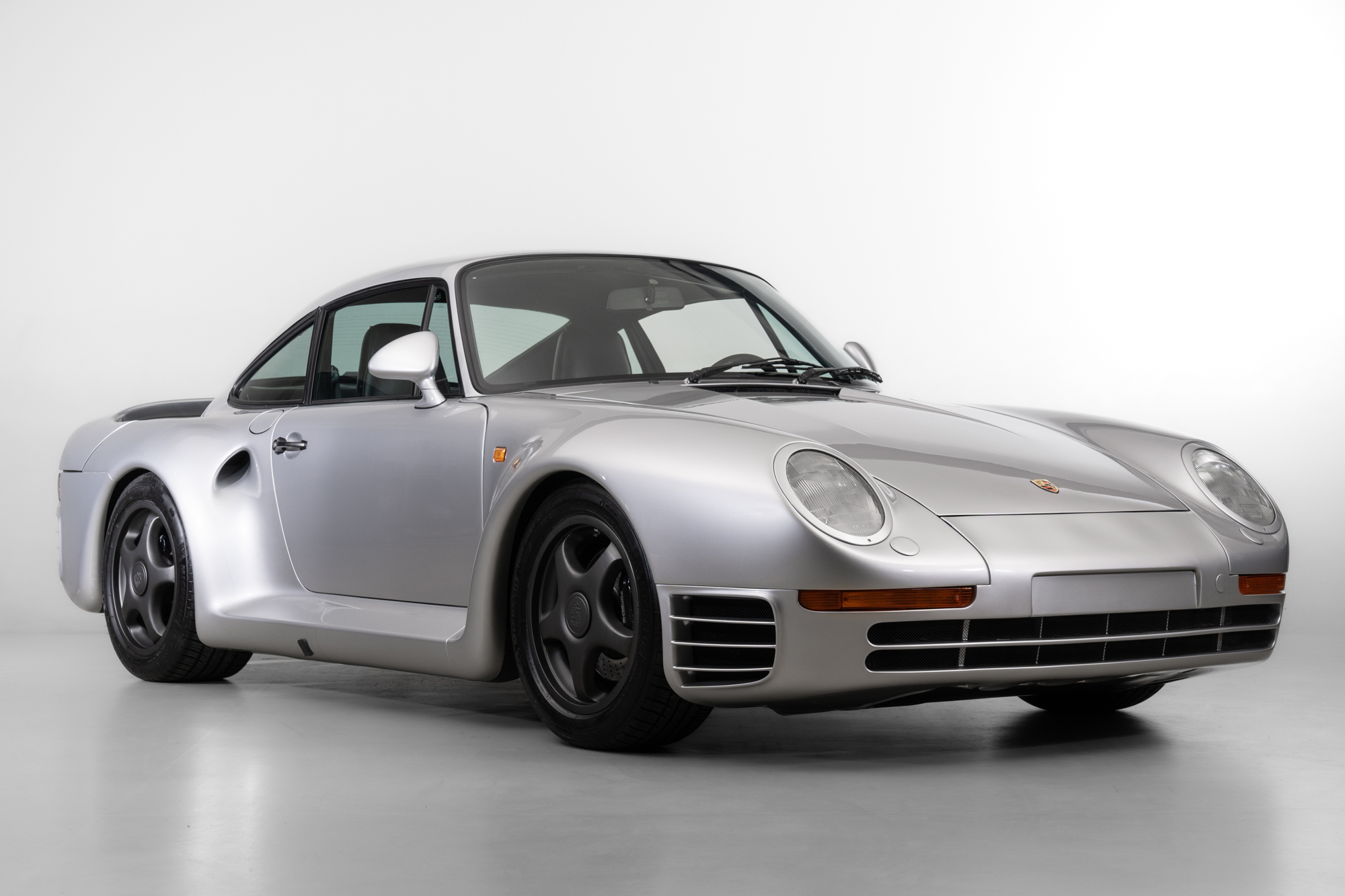 1987 Porsche 959 1987 Porsche 959 , SILVER, VIN WP0ZZZ95ZHS900055, MILEAGE 1949