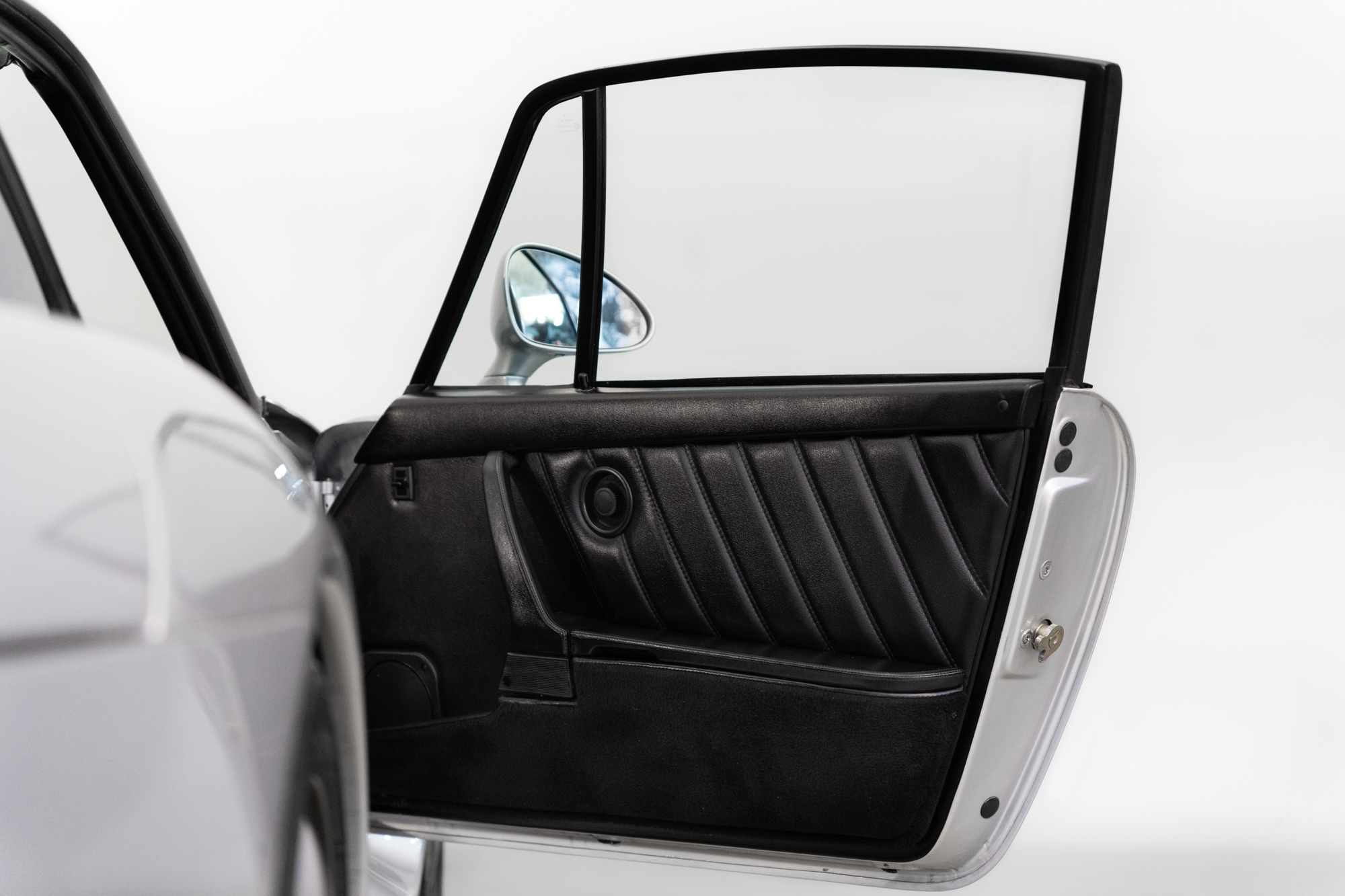 1987 Porsche 959 1987 Porsche 959 , SILVER, VIN WP0ZZZ95ZHS900055, MILEAGE 1949