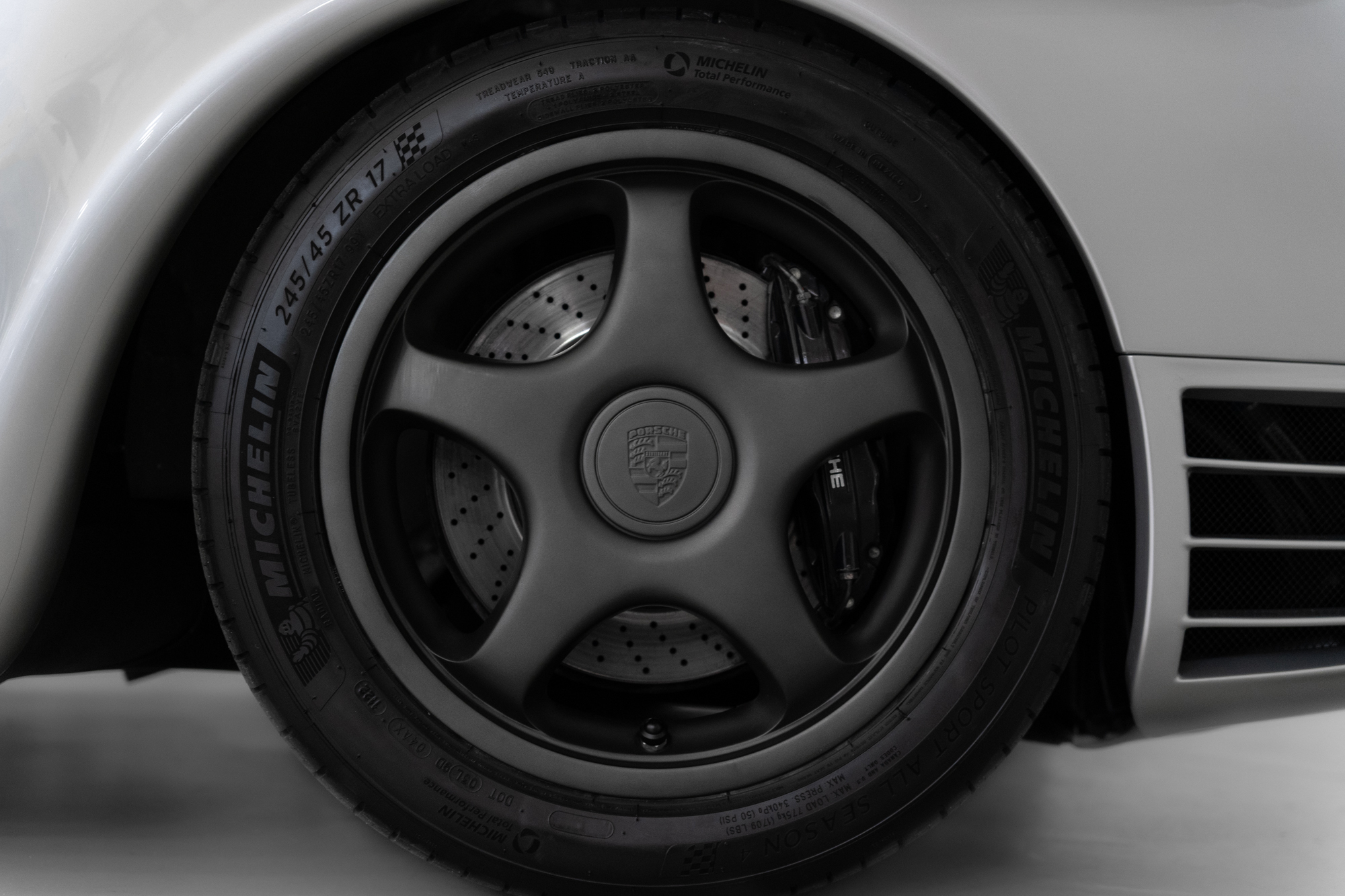 1987 Porsche 959 1987 Porsche 959 , SILVER, VIN WP0ZZZ95ZHS900055, MILEAGE 1949