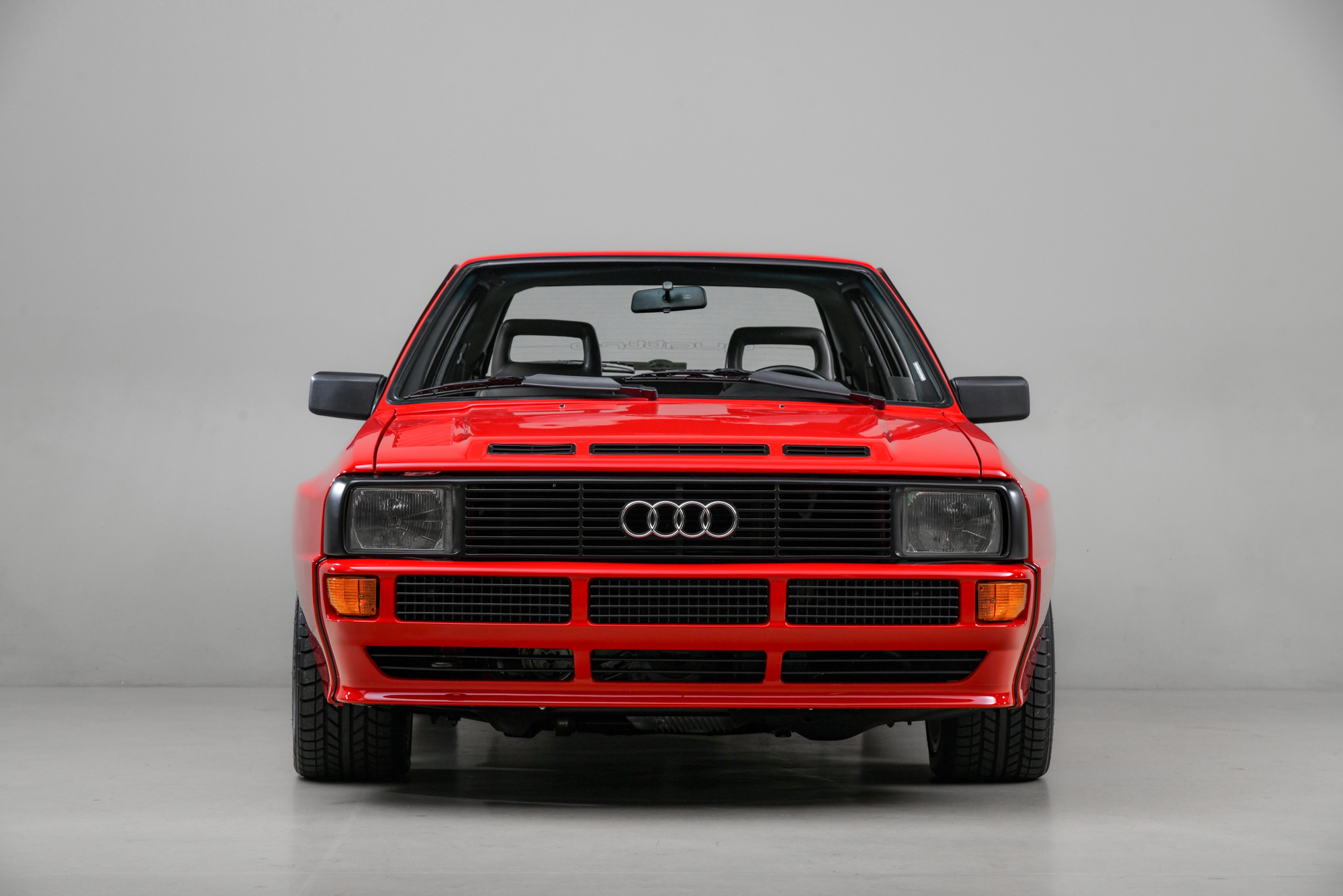Спорт 1984. Audi Sport quattro 1984. 84 Audi Sport quattro. Audi Sport quattro 84 ралли. Audi quattro Sport s1.