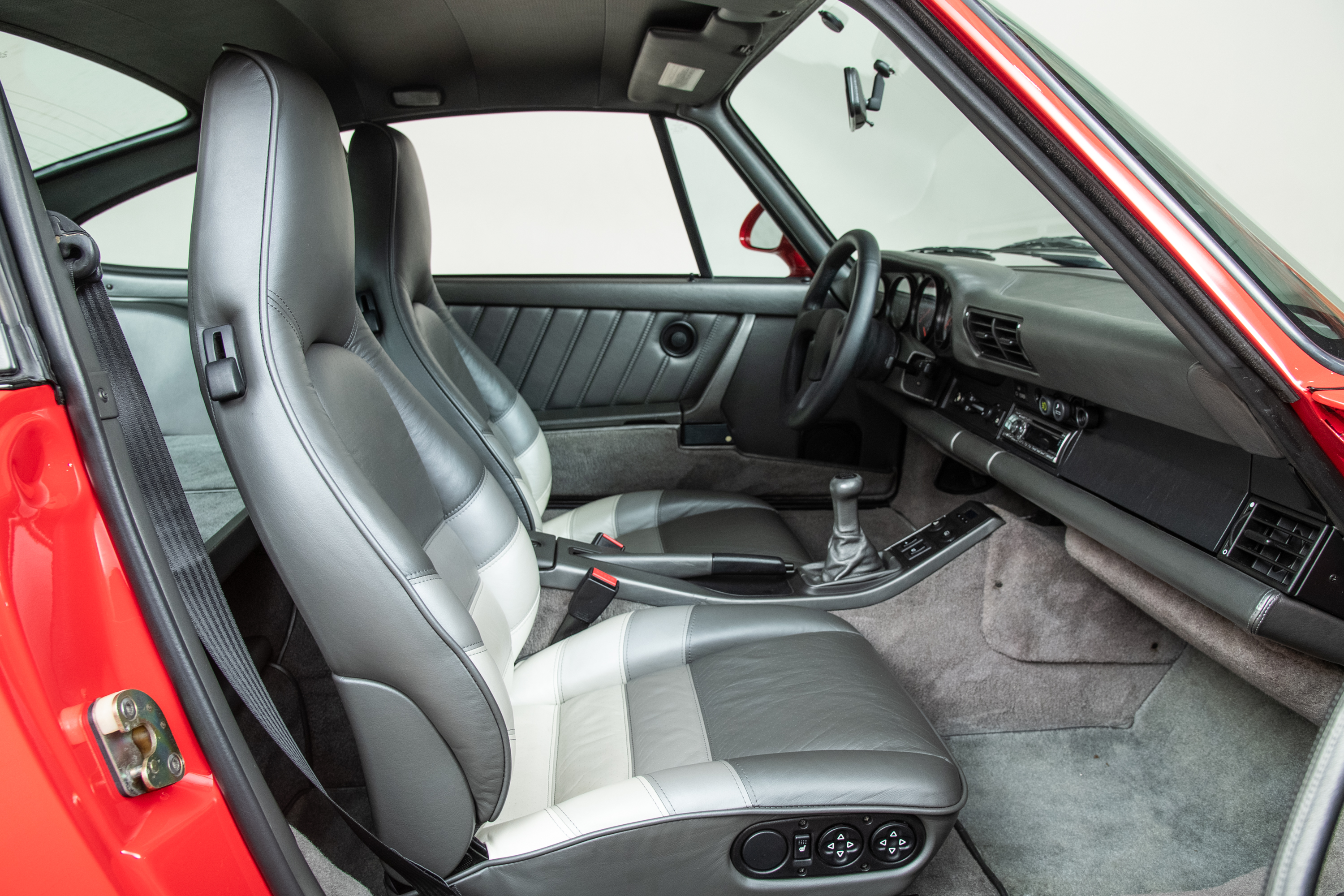 1988 Porsche 959 1988 Porsche 959 , GUARDS RED, VIN WP0ZZZ95ZJS900139, MILEAGE 8578