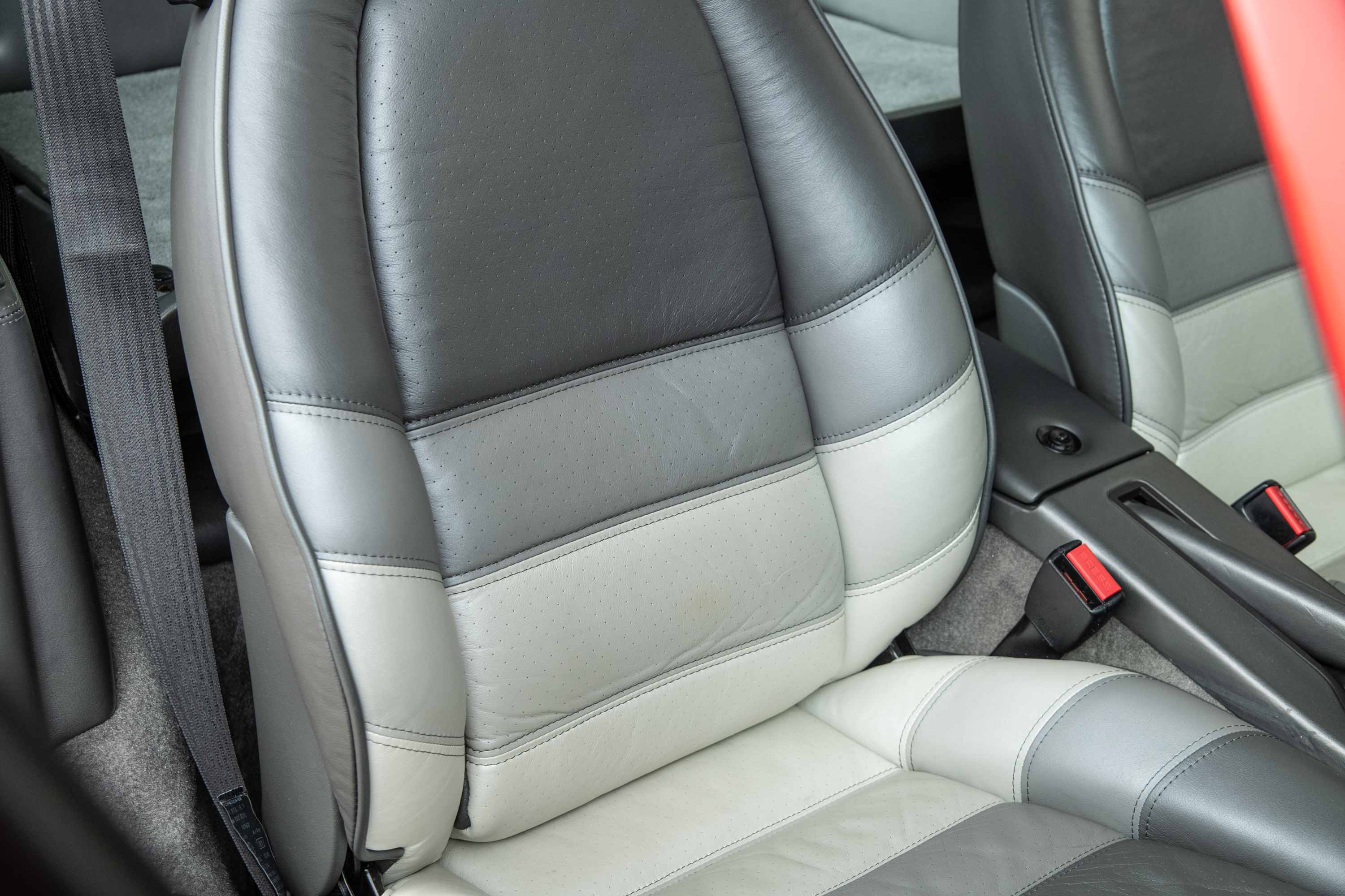 1988 Porsche 959 1988 Porsche 959 , GUARDS RED, VIN WP0ZZZ95ZJS900139, MILEAGE 8578