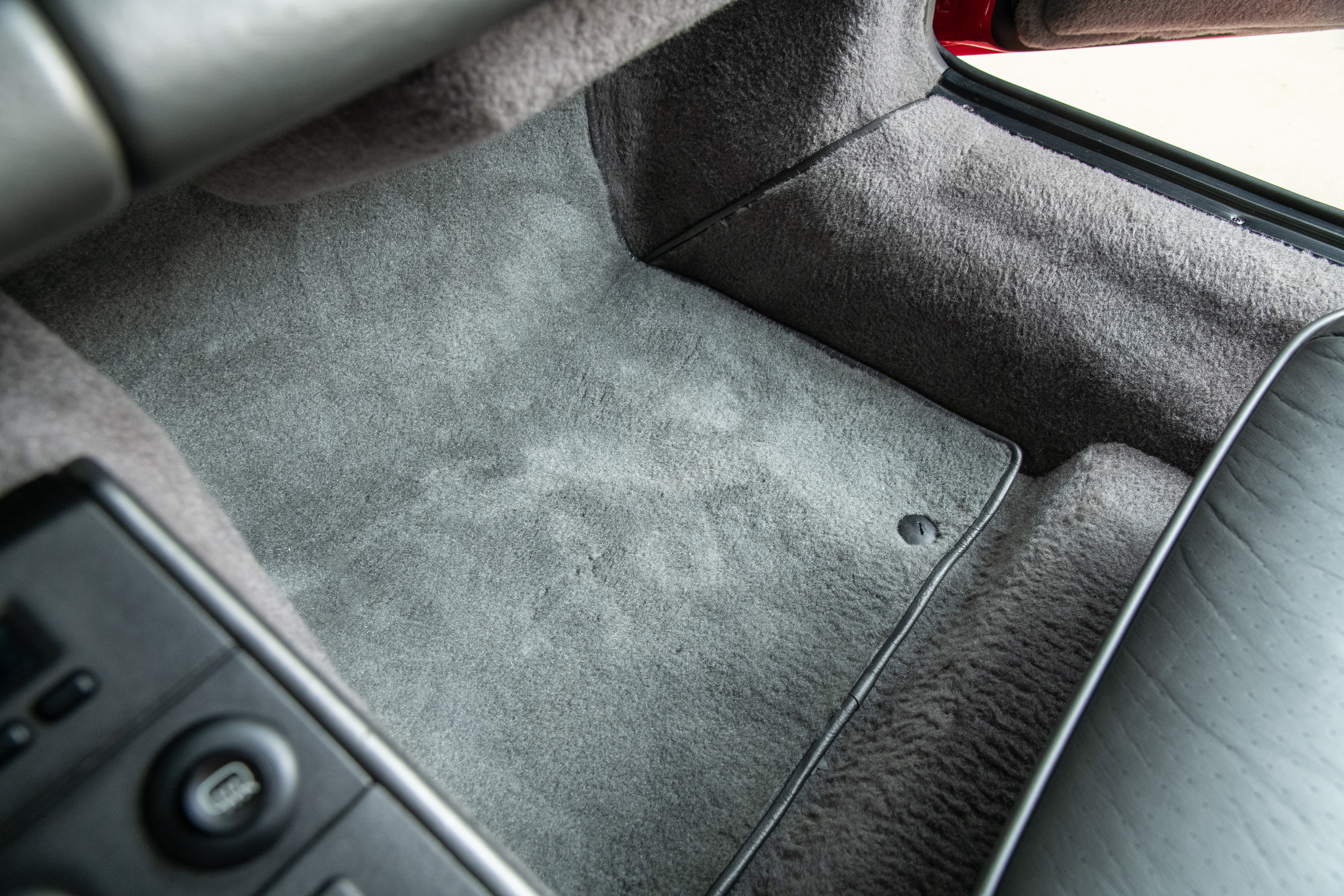 1988 Porsche 959 1988 Porsche 959 , GUARDS RED, VIN WP0ZZZ95ZJS900139, MILEAGE 8578