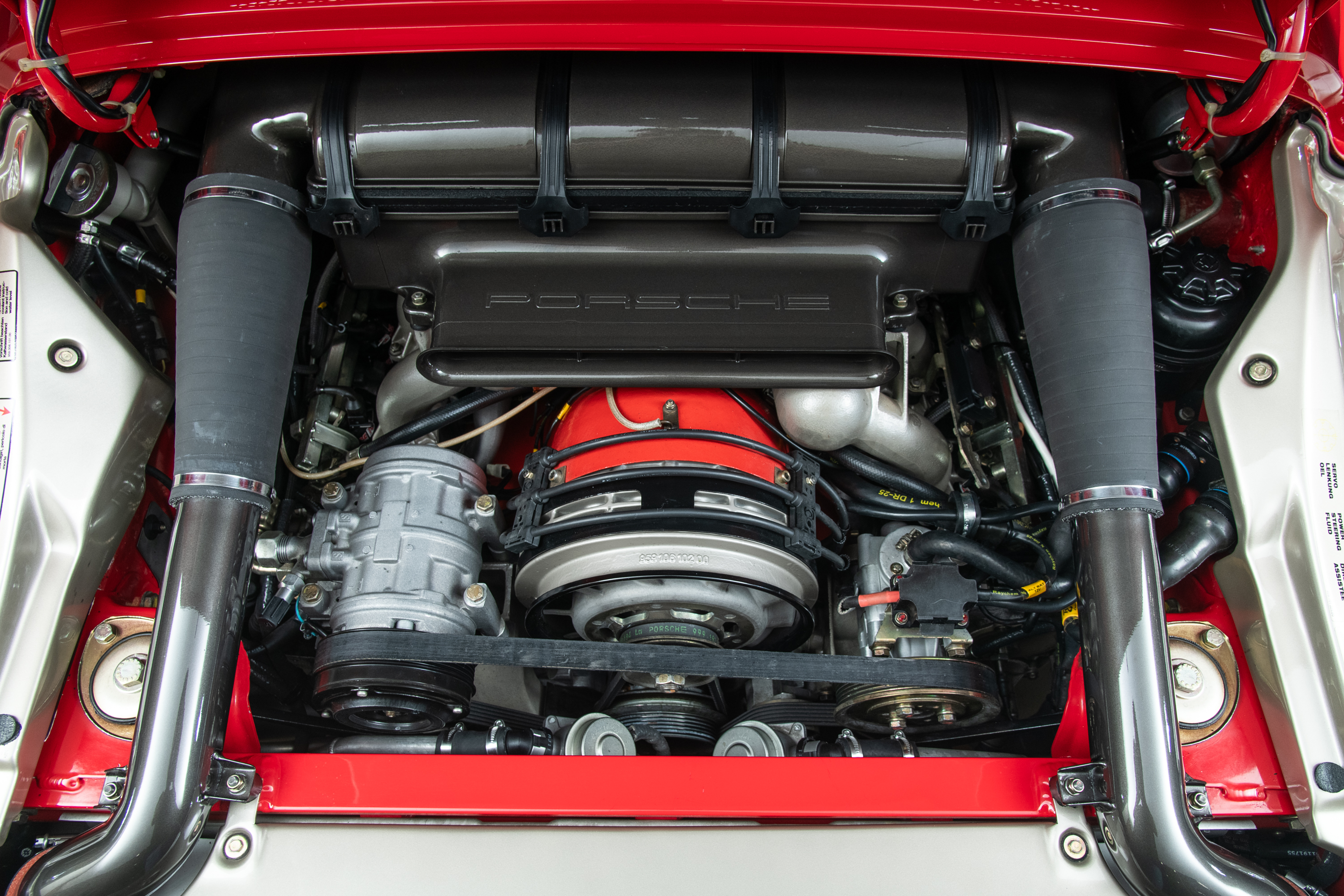 1988 Porsche 959 1988 Porsche 959 , GUARDS RED, VIN WP0ZZZ95ZJS900139, MILEAGE 8578