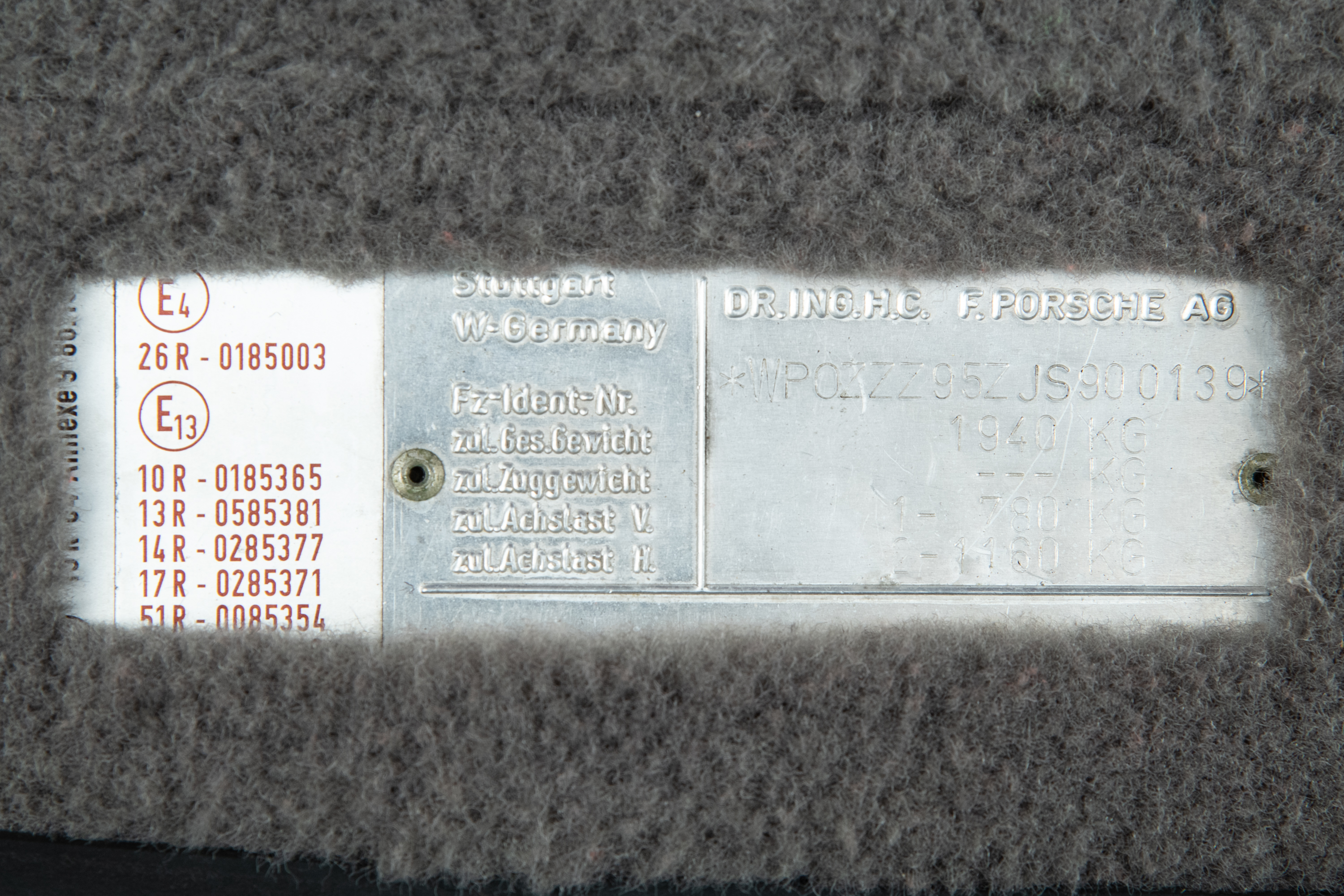 1988 Porsche 959 1988 Porsche 959 , GUARDS RED, VIN WP0ZZZ95ZJS900139, MILEAGE 8578