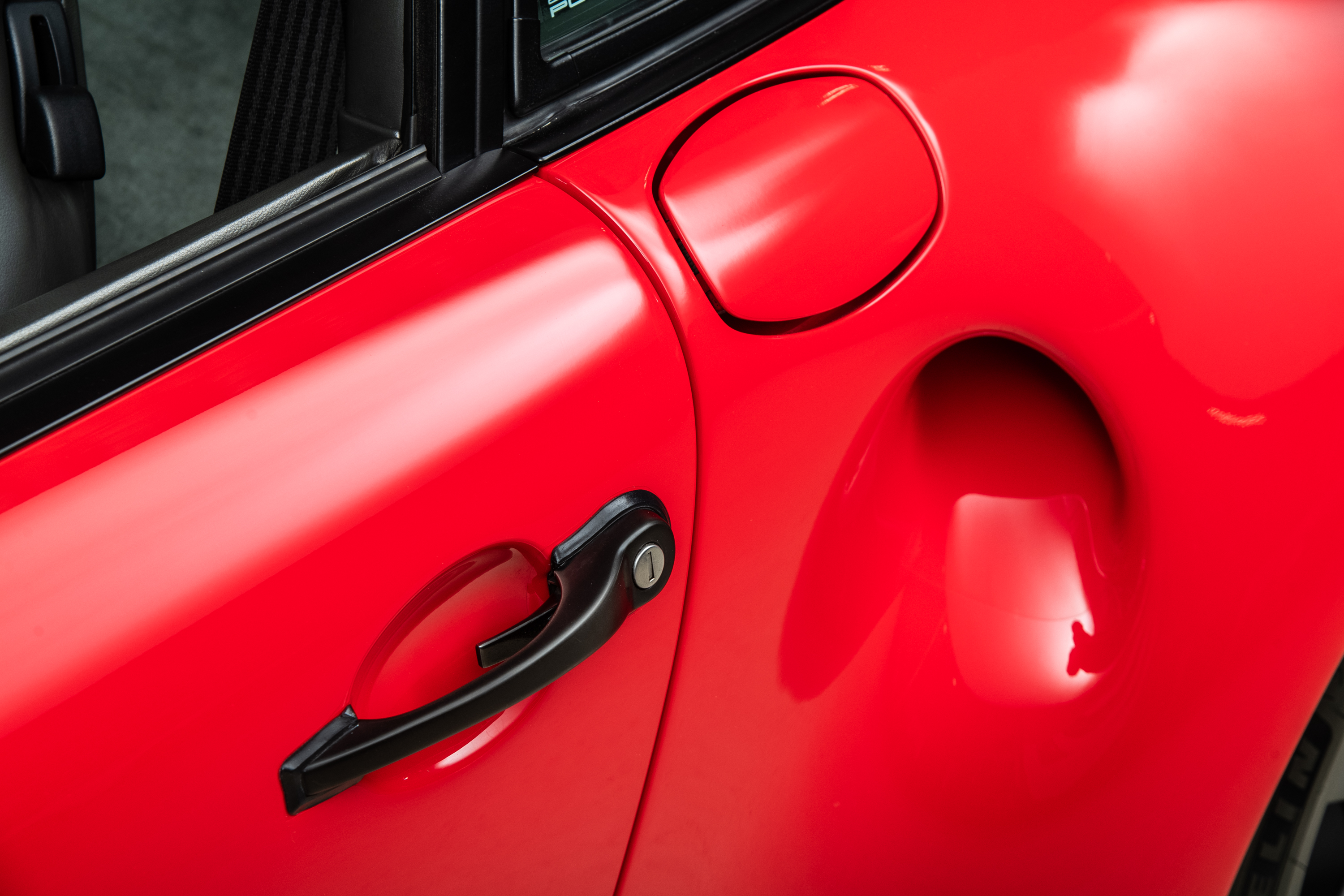 1988 Porsche 959 1988 Porsche 959 , GUARDS RED, VIN WP0ZZZ95ZJS900139, MILEAGE 8578