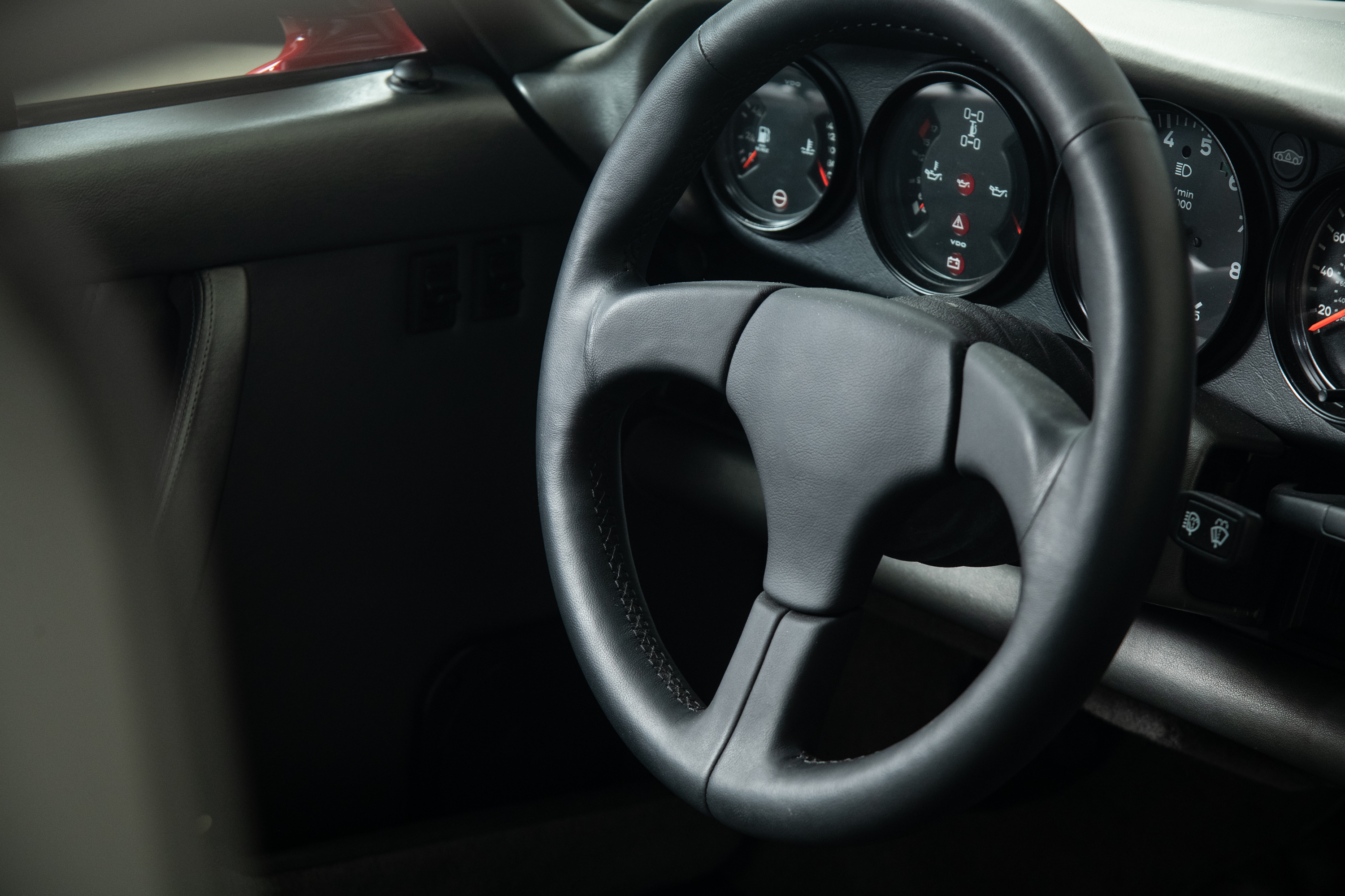 1988 Porsche 959 1988 Porsche 959 , GUARDS RED, VIN WP0ZZZ95ZJS900139, MILEAGE 8578