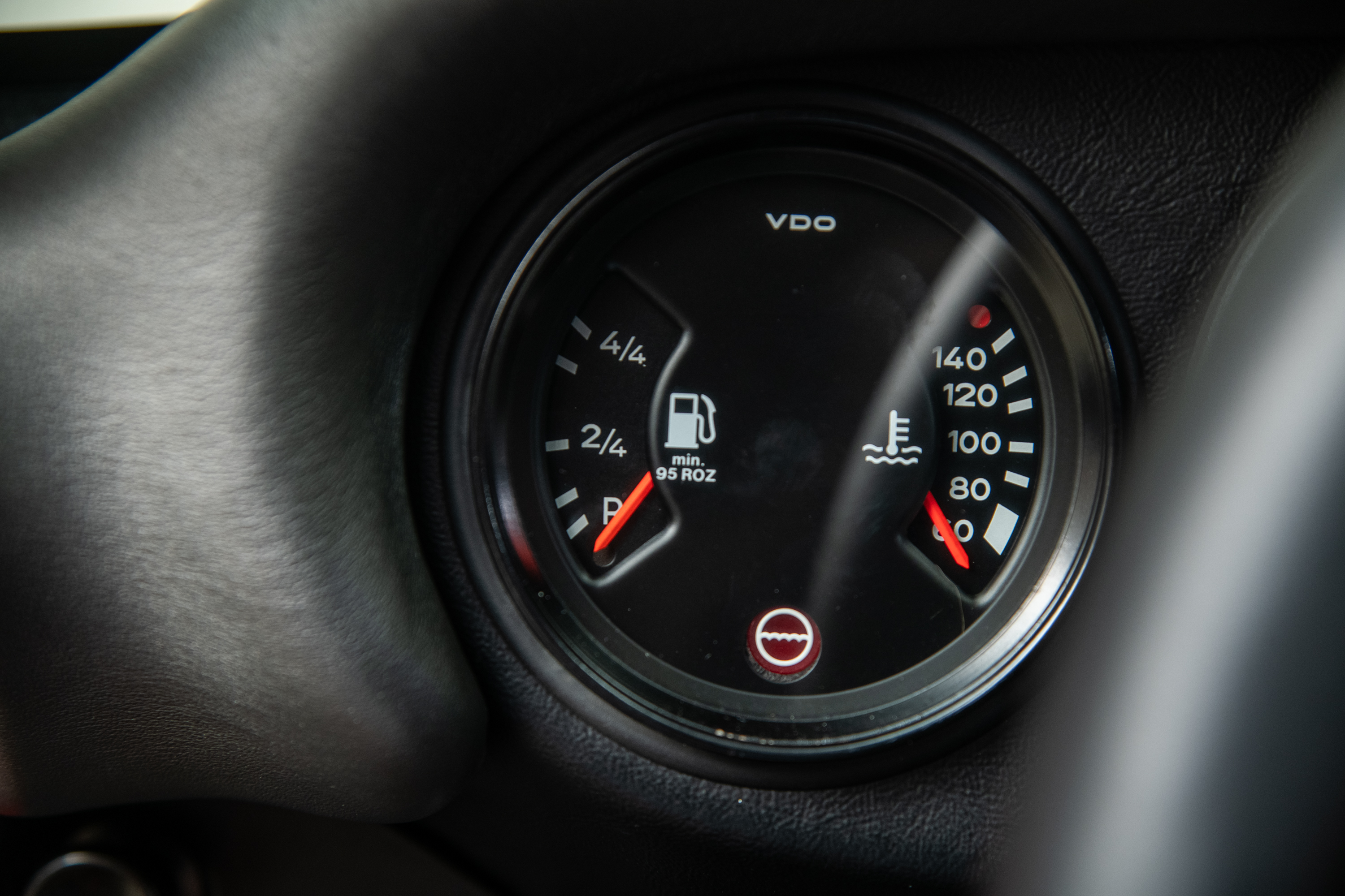 1988 Porsche 959 1988 Porsche 959 , GUARDS RED, VIN WP0ZZZ95ZJS900139, MILEAGE 8578