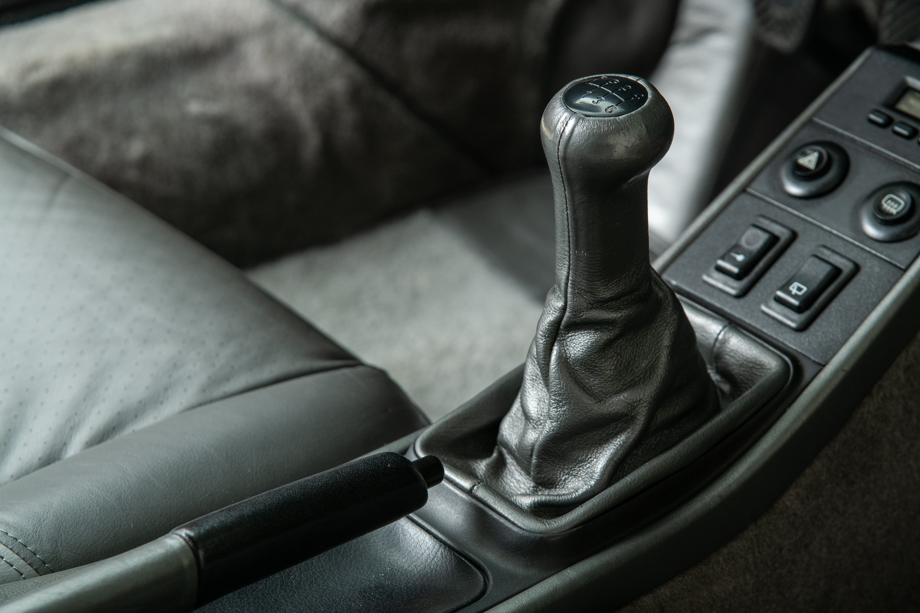 1988 Porsche 959 1988 Porsche 959 , GUARDS RED, VIN WP0ZZZ95ZJS900139, MILEAGE 8578