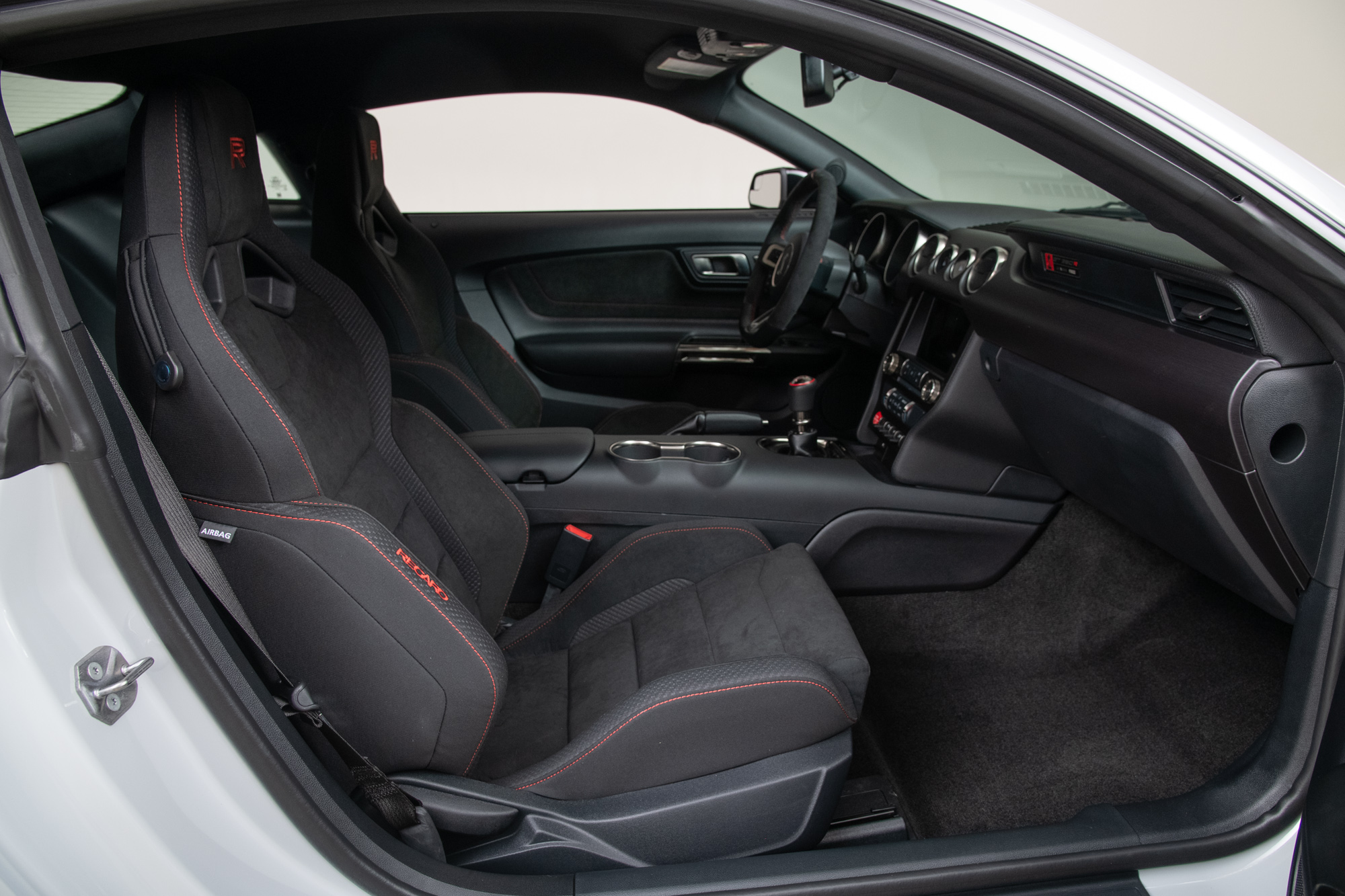 2015 Ford Mustang Shelby GT350R , AVALANCHE GREY, VIN 1FATP8JZ3F5520022, MILEAGE 473