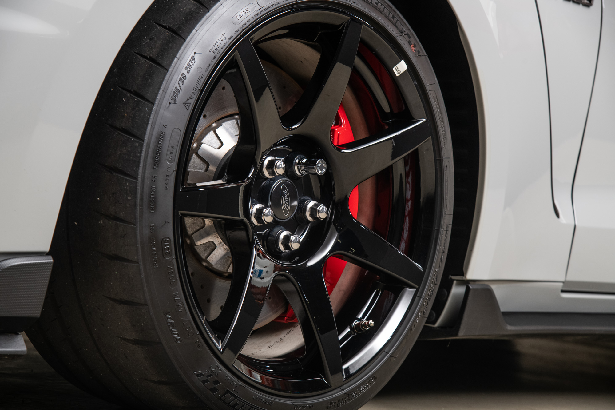2015 Ford Mustang Shelby GT350R , AVALANCHE GREY, VIN 1FATP8JZ3F5520022, MILEAGE 473