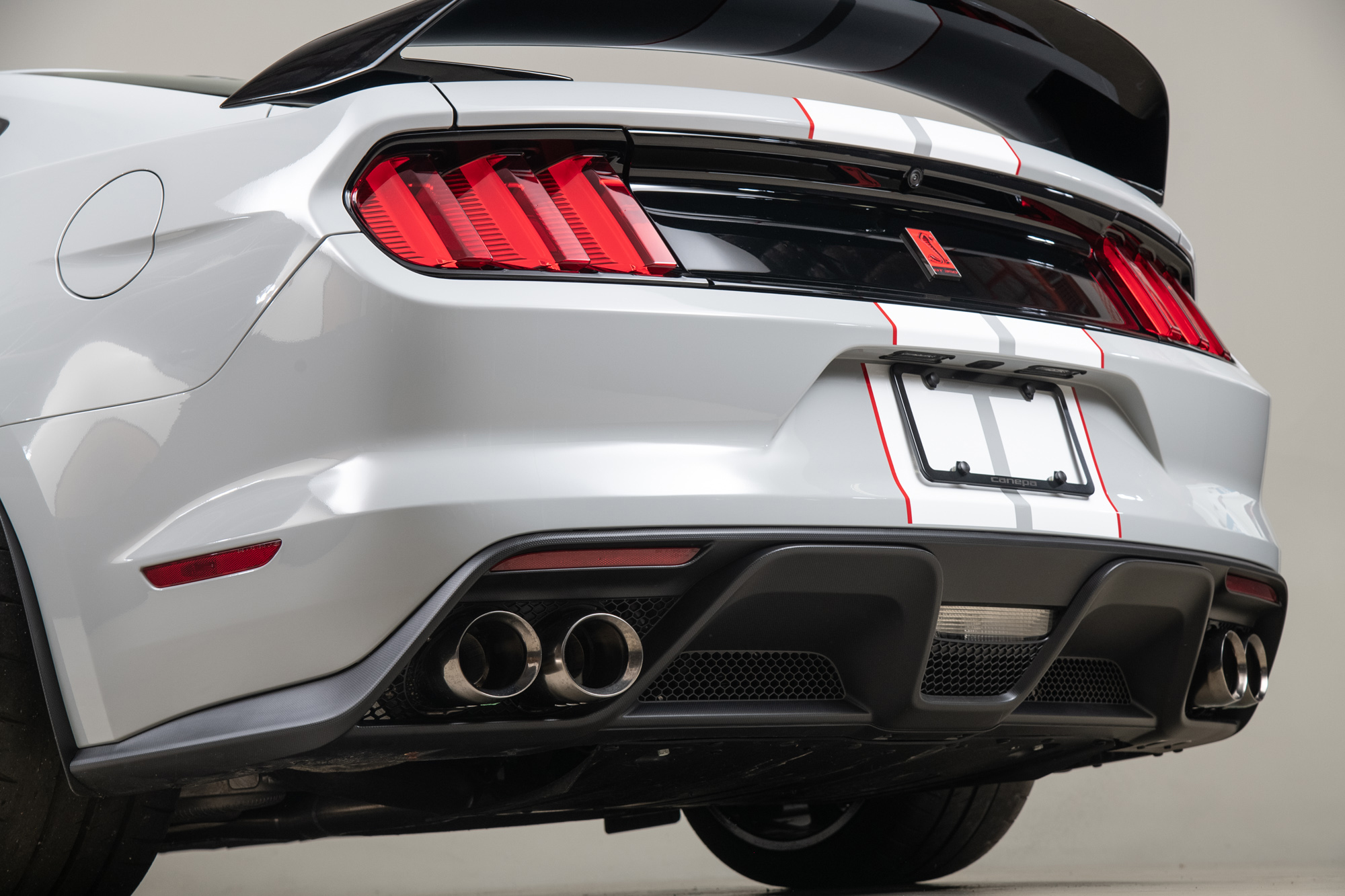 2015 Ford Mustang Shelby GT350R , AVALANCHE GREY, VIN 1FATP8JZ3F5520022, MILEAGE 473