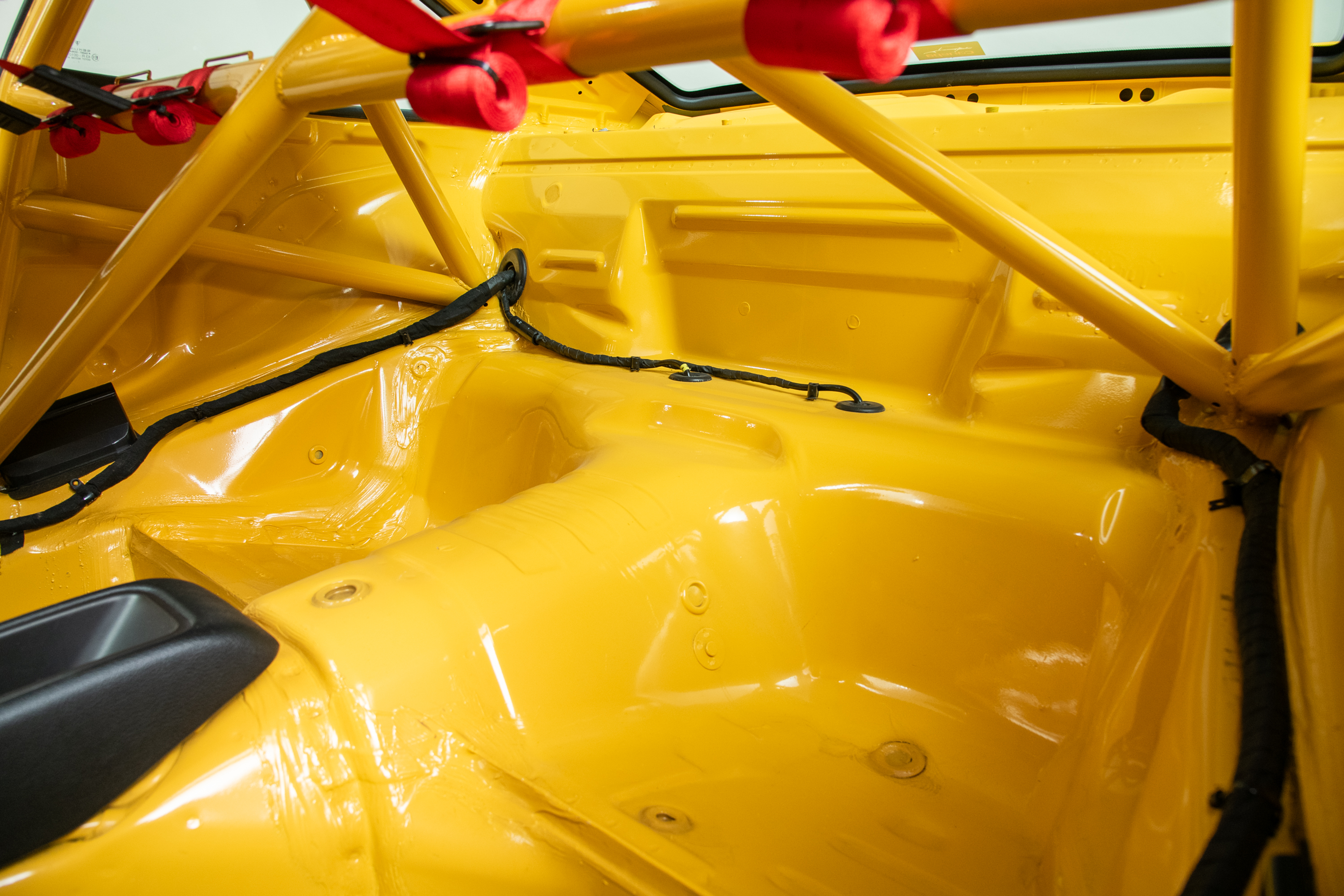 1995 Porsche 911 Carrera RS 3.8 Clubsport, SPEED YELLOW, VIN WP0ZZZ99ZSS390260, MILEAGE 19616