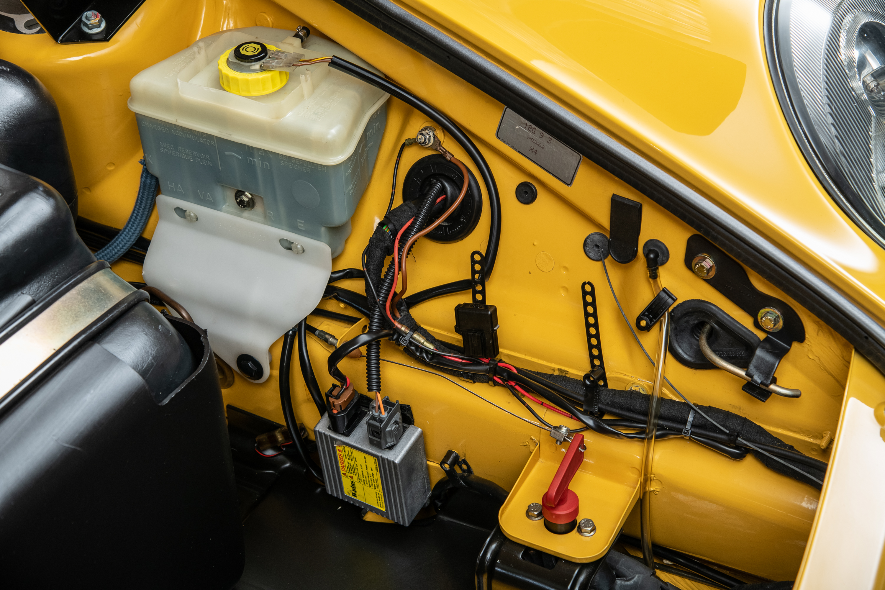 1995 Porsche 911 Carrera RS 3.8 Clubsport, SPEED YELLOW, VIN WP0ZZZ99ZSS390260, MILEAGE 19616