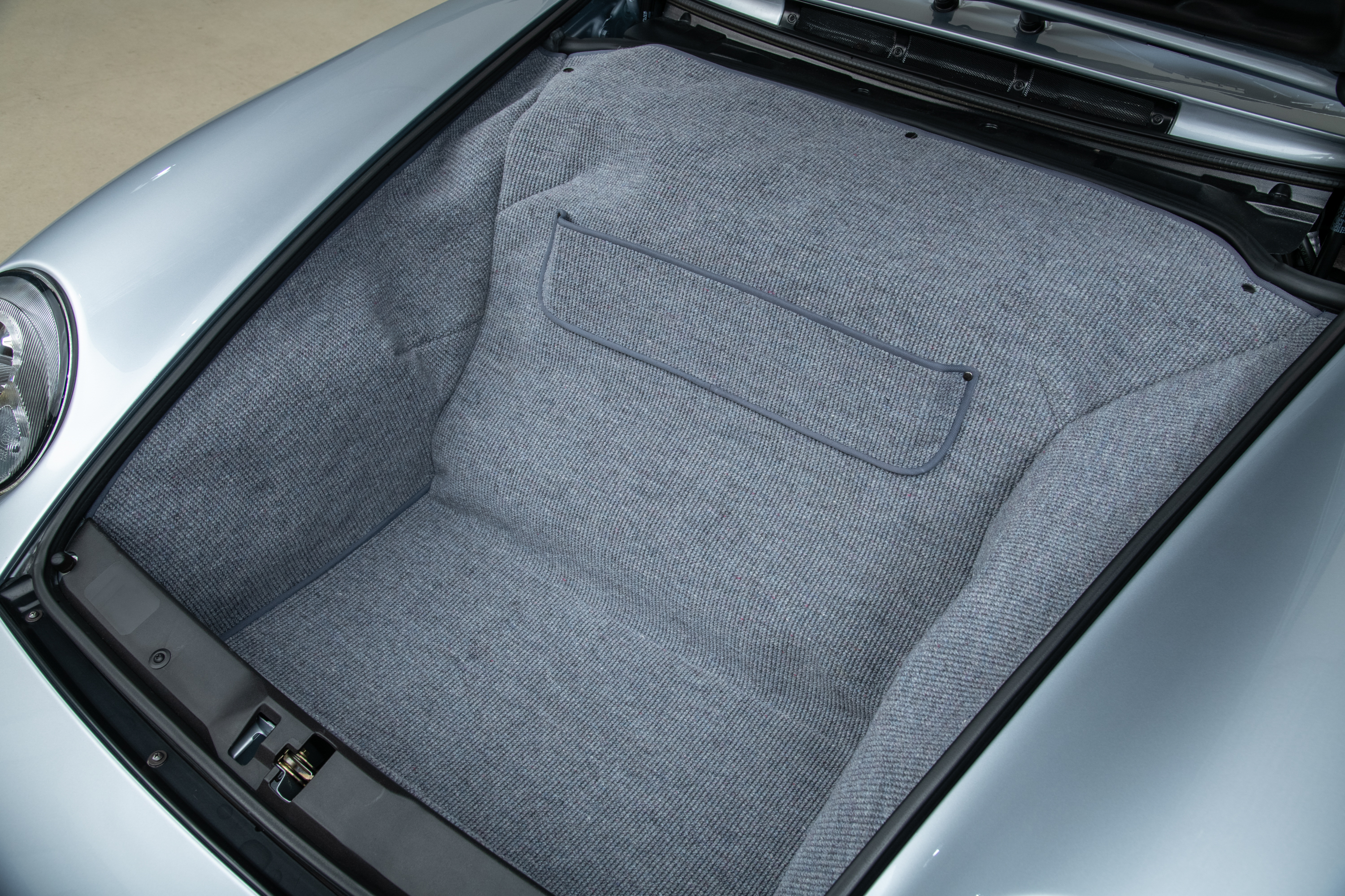 1996 Porsche 911 Turbo SC, POLAR SILVER METALLIC, VIN WP0AC2992TS375289, MILEAGE 15307