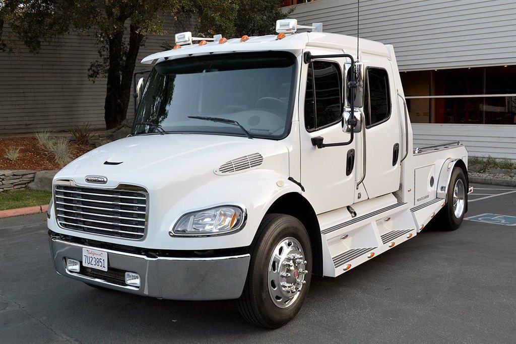 2006 Freightliner Sport Chassis M2 Crew Cab_4784