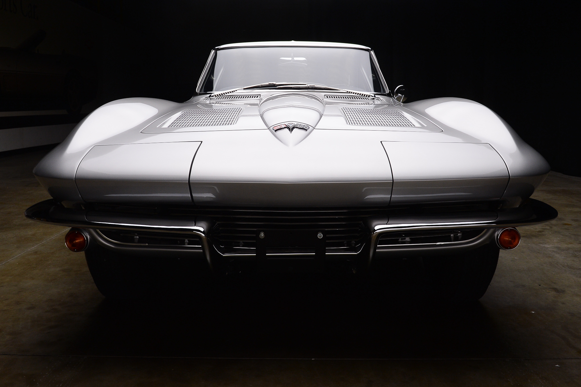 14813 1963chevroletcorvettesplitwindow src 3666