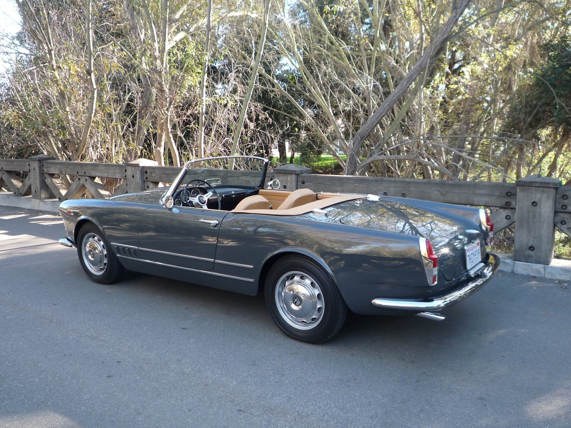 1962 Alfa Romeo 2000 Spider Http Www Charlescrail Com
