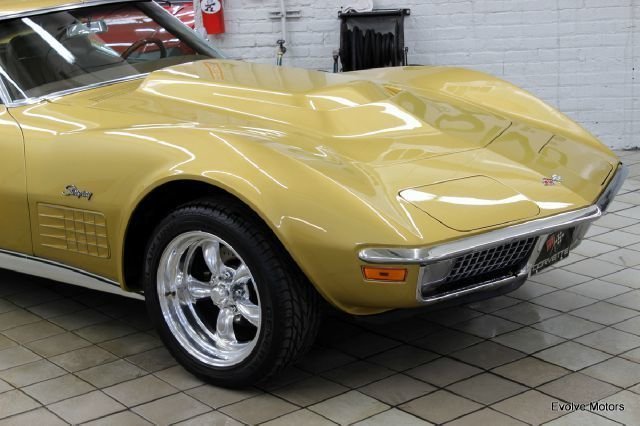 869291edc119 low res 1971 chevrolet corvette