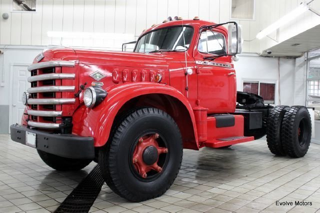 9914fe654c82 low res 1953 diamond t 921 t