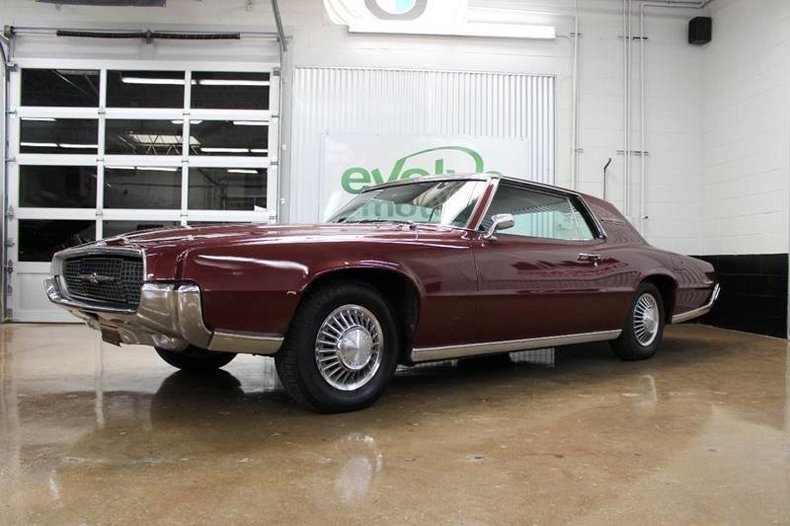 11175bb099410 low res 1967 ford thunderbird