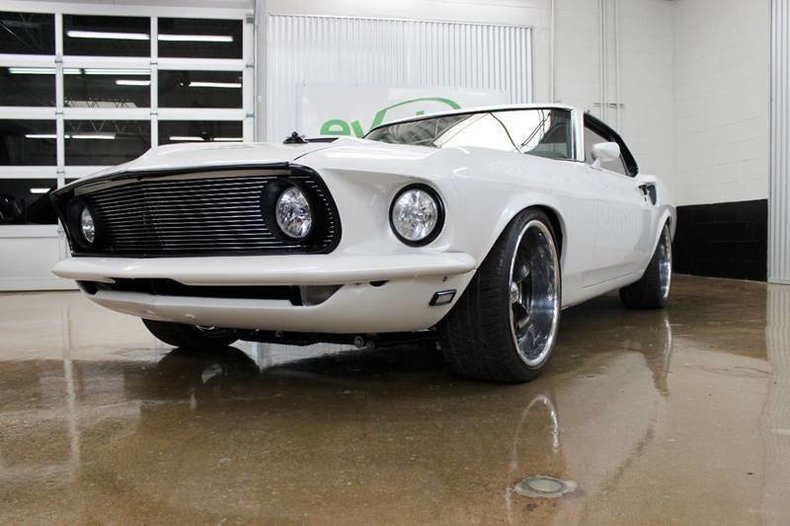 11730123f0018 low res 1969 ford mustang
