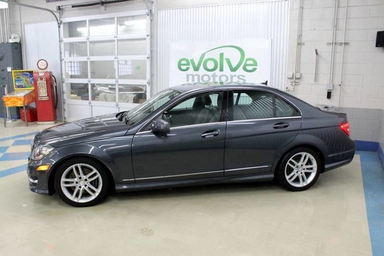 149693318c6b2 low res 2013 mercedes benz c class