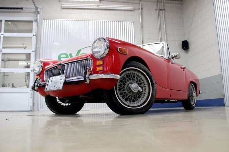 1699239766999 low res 1965 mg midget