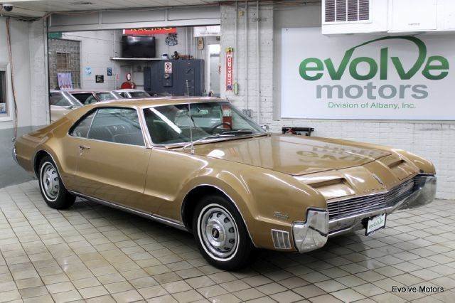17771e6347946 hd 1966 oldsmobile toronado