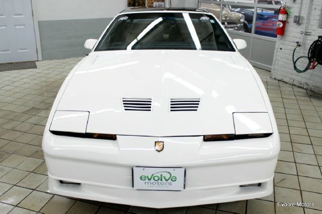 1937940f6af75 low res 1989 pontiac firebird trans am gta 2dr hatchback