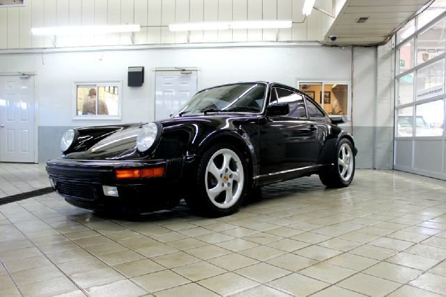 2006998746c08 low res 1978 porsche 911