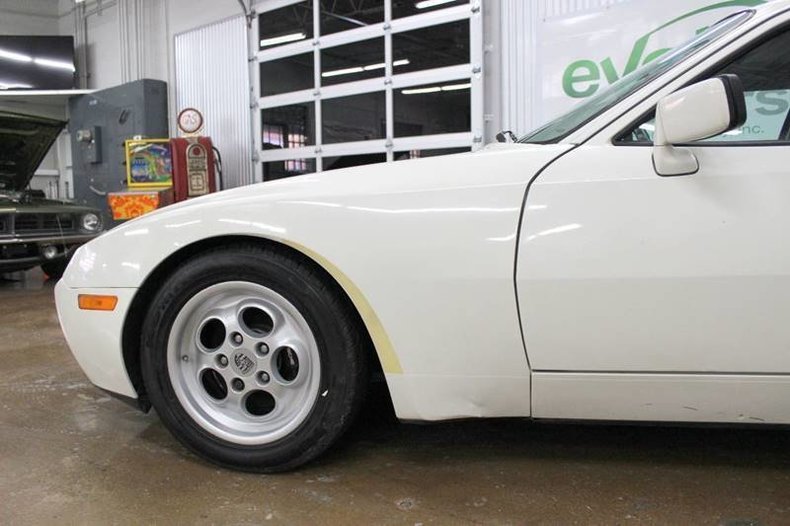 20280da4cc9f5 low res 1986 porsche 944 turbo 2dr hatchback