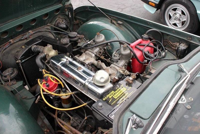 2186423304716 low res 1963 triumph tr4