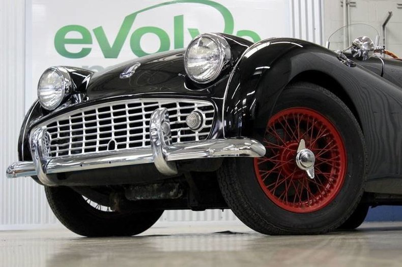 22009916dd095 low res 1960 triumph tr3 a