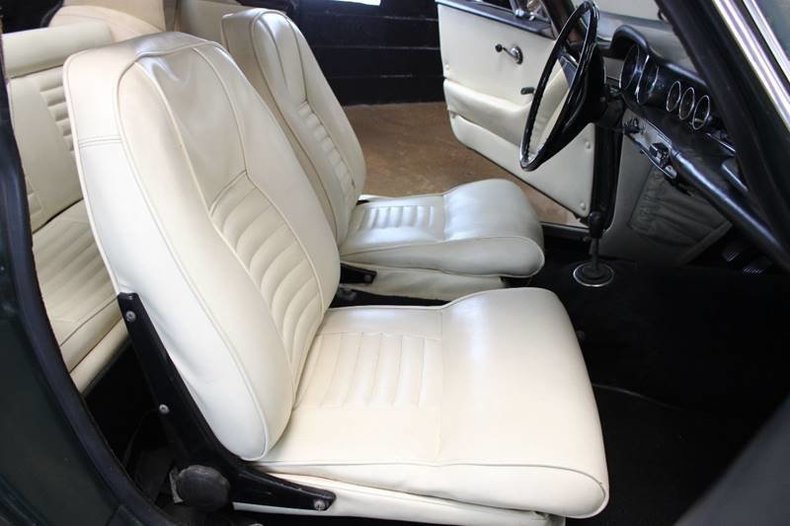 2280637b6ad04 low res 1968 volvo p1800 s