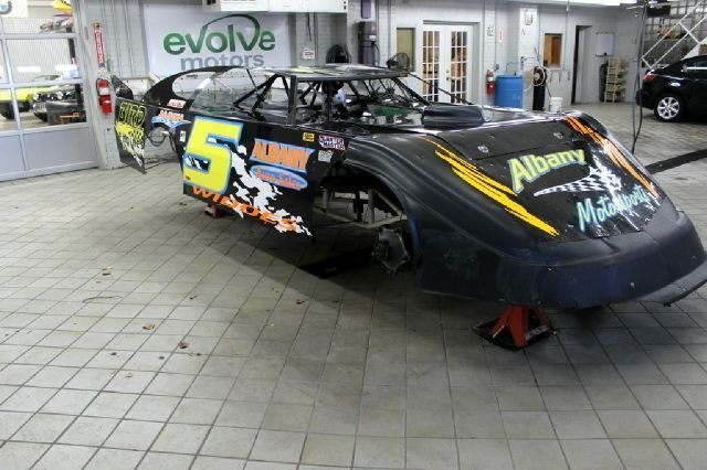 230138708da42 low res 2001 warrior late model
