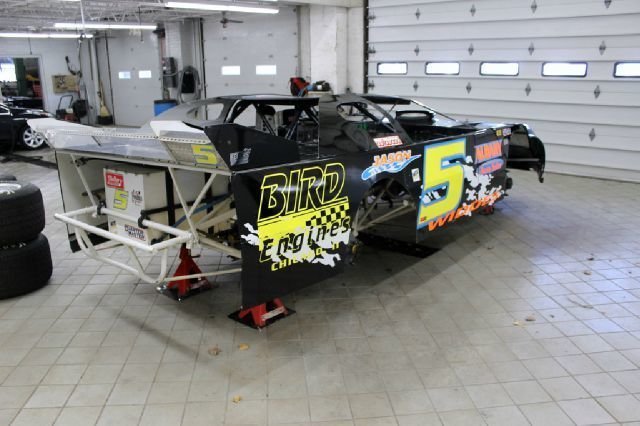 23014b5bf027f low res 2001 warrior late model