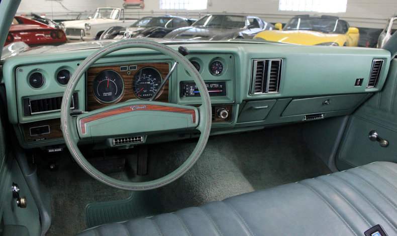 237006ab0229a low res 1977 chevrolet monte carlo