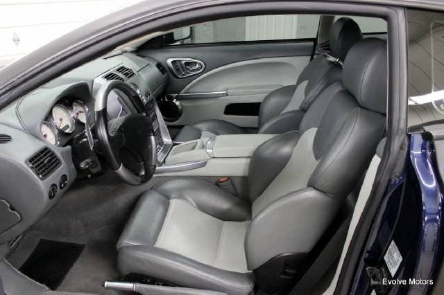 2269e316aa05 low res 2003 aston martin vanquish
