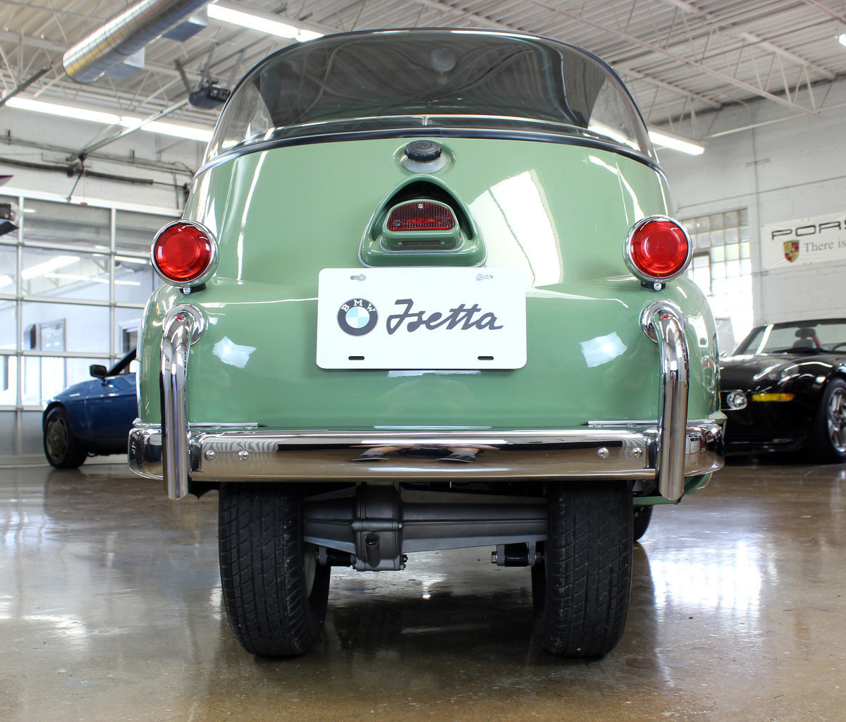 1956 bmw isetta 300 bubble window